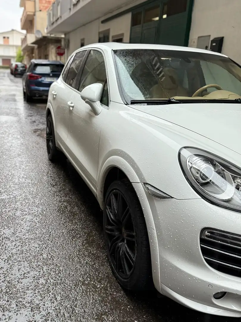 Porsche Cayenne 3000 diesel 2013 Bianco - 1