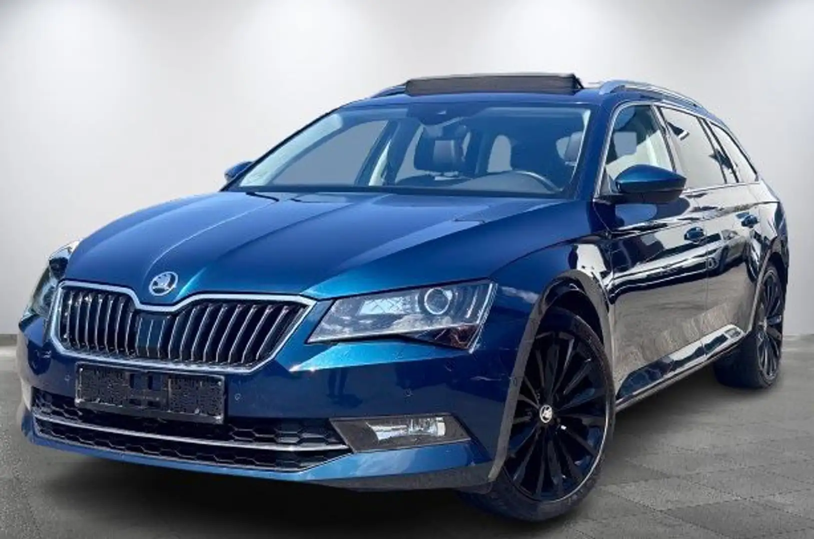 Skoda Superb Premium Edition 4x4*AHK*DIGITAL*PANO*ACC* Blau - 1