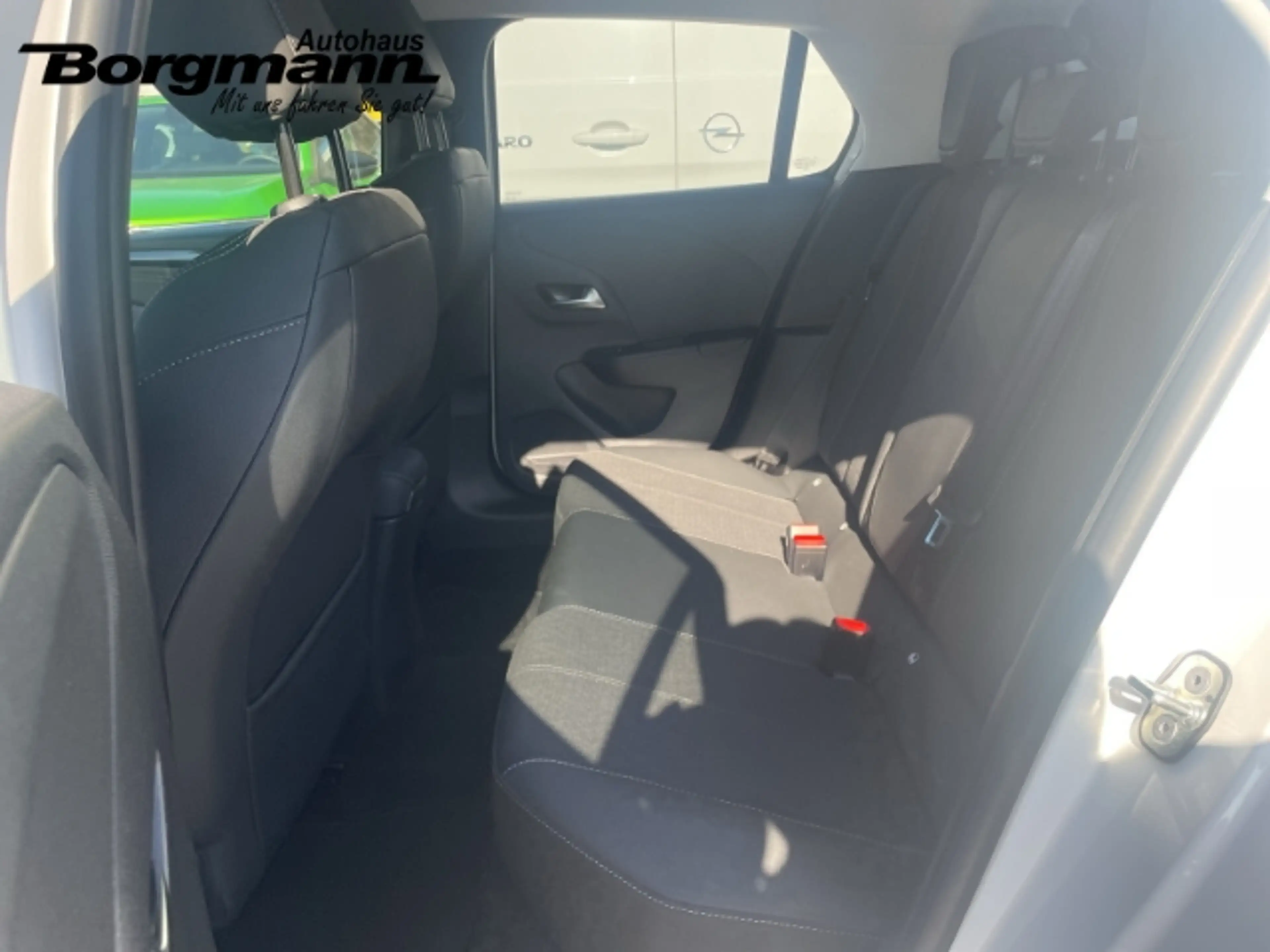 Opel Corsa Elegance 1.2 Turbo LED - Sitzheizung - Rückfahrkam — photo 8