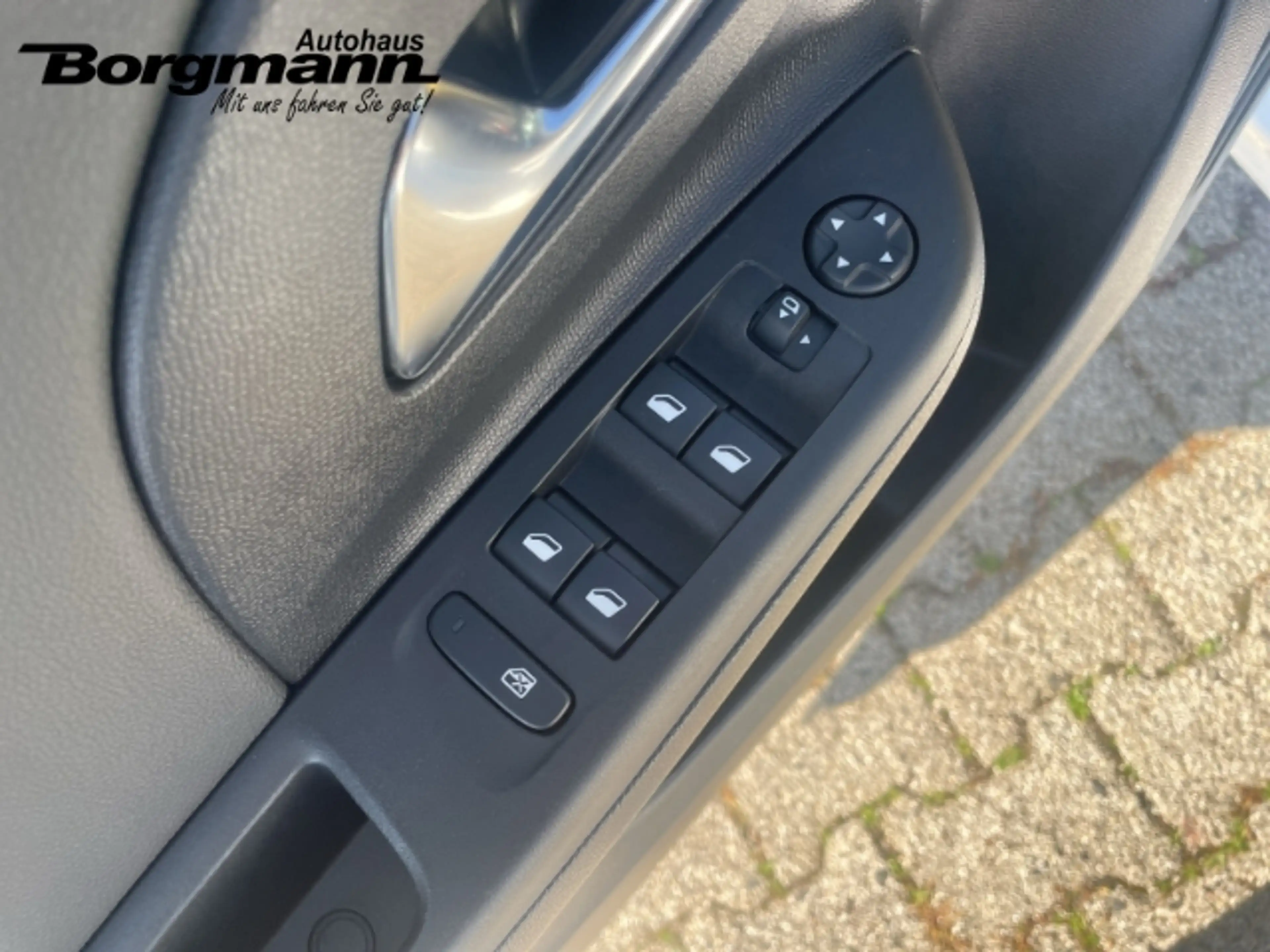 Opel Corsa Elegance 1.2 Turbo LED - Sitzheizung - Rückfahrkam — photo 11