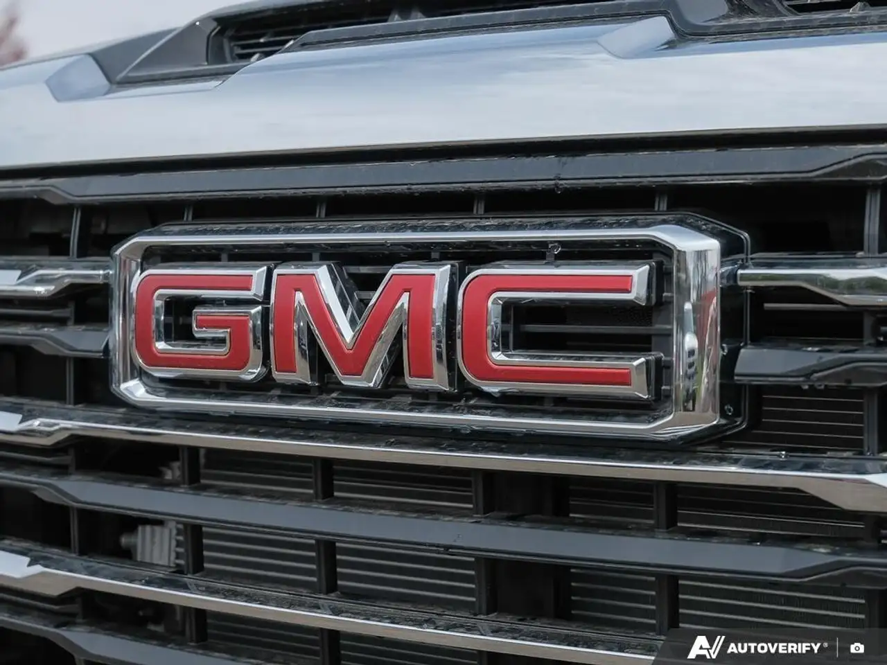 GMC Sierra 2500HD снимка GMC Sierra 2500HD