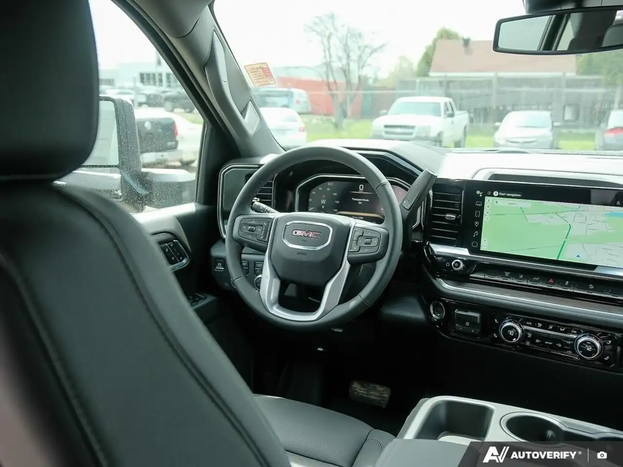 GMC Sierra 2500HD снимка GMC Sierra 2500HD