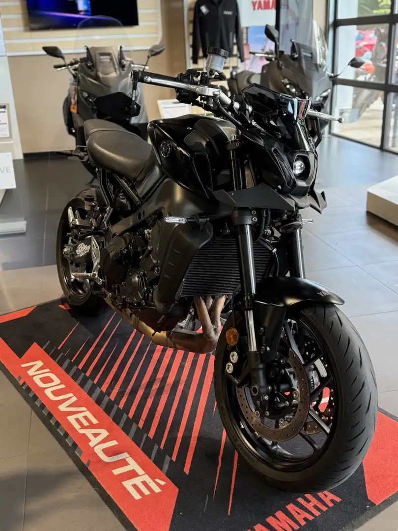 Yamaha MT-09 Negro - 1