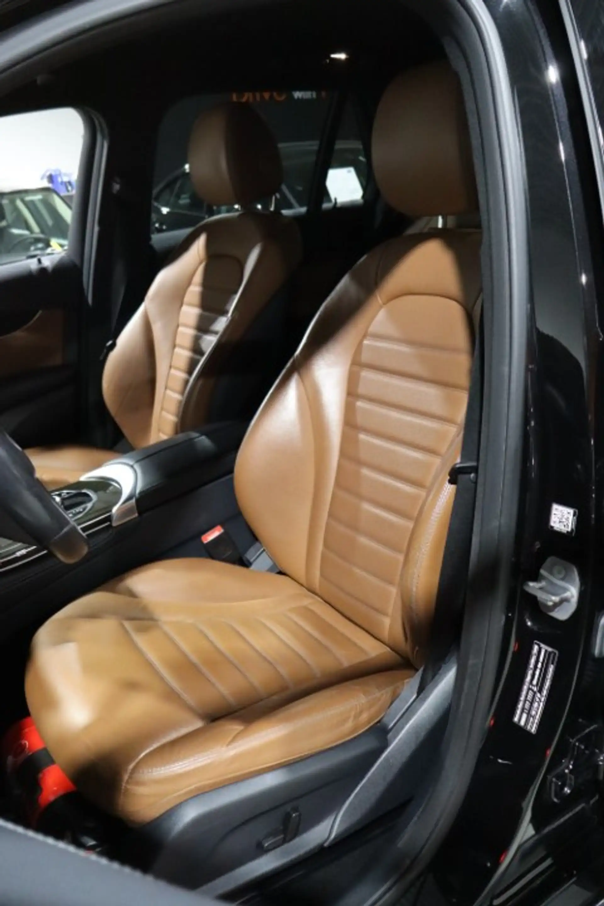 Mercedes-Benz GLC 350 GLC 350 e 4-Matic PHEV — photo 13