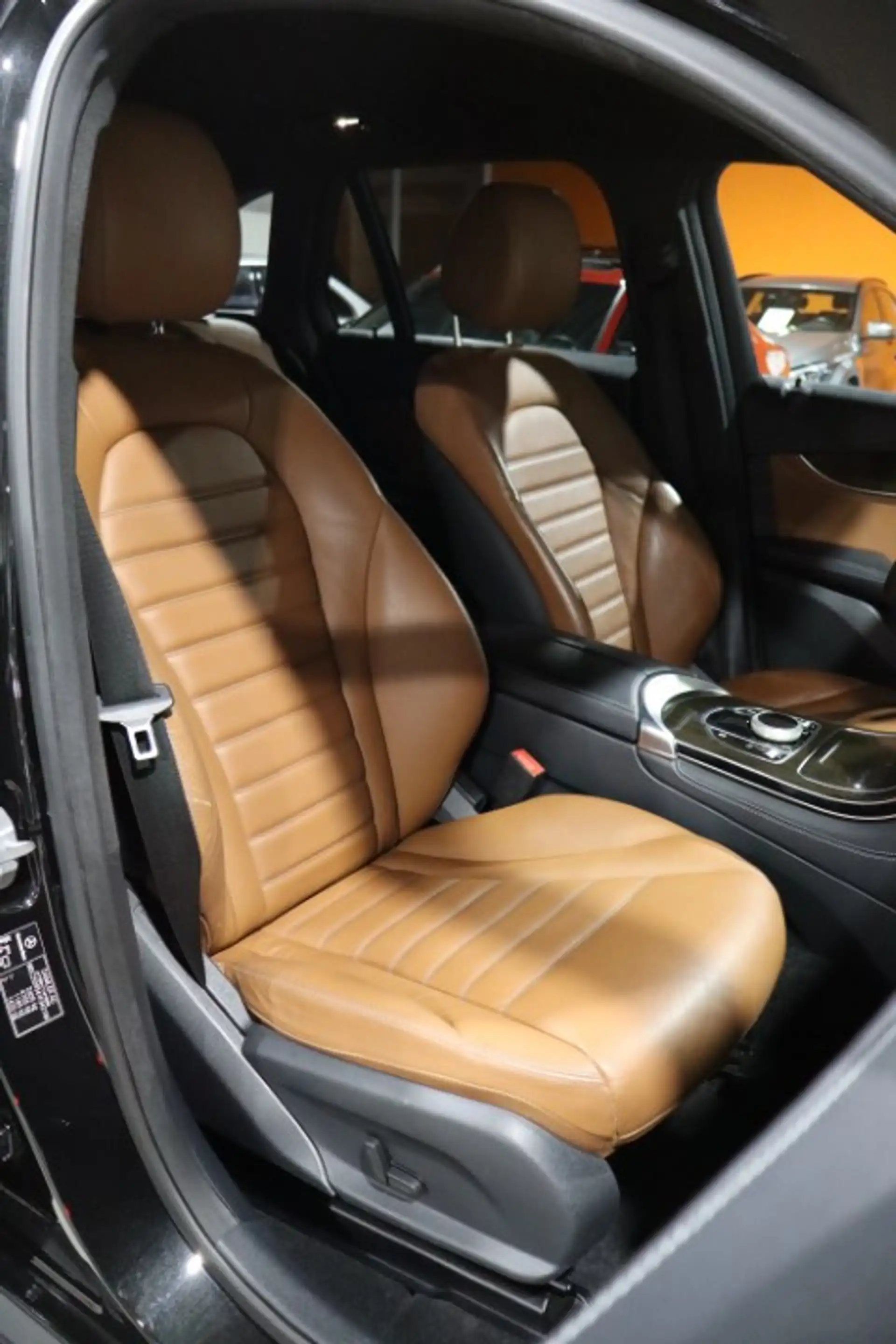 Mercedes-Benz GLC 350 GLC 350 e 4-Matic PHEV — photo 11
