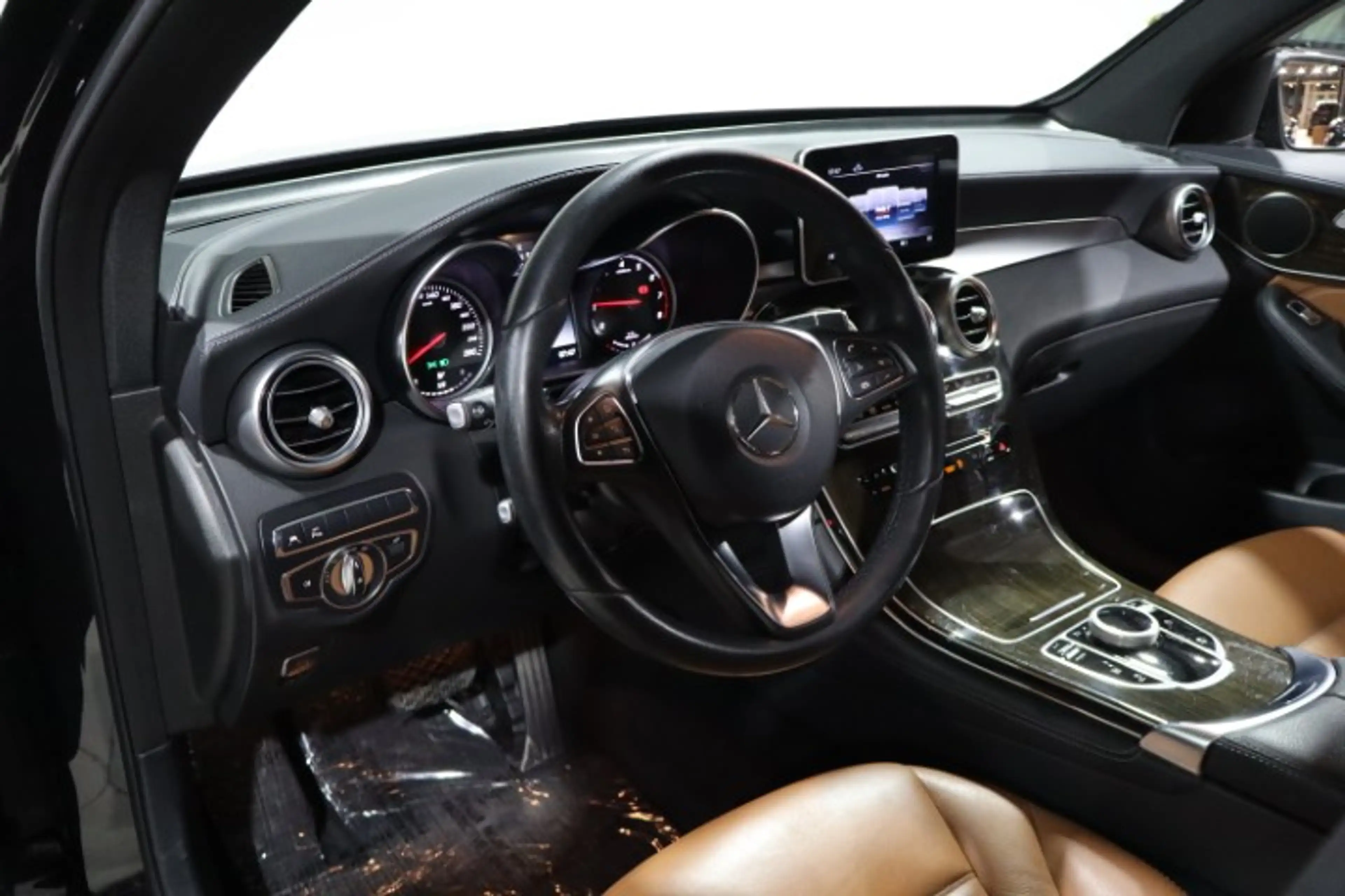 Mercedes-Benz GLC 350 GLC 350 e 4-Matic PHEV — photo 12