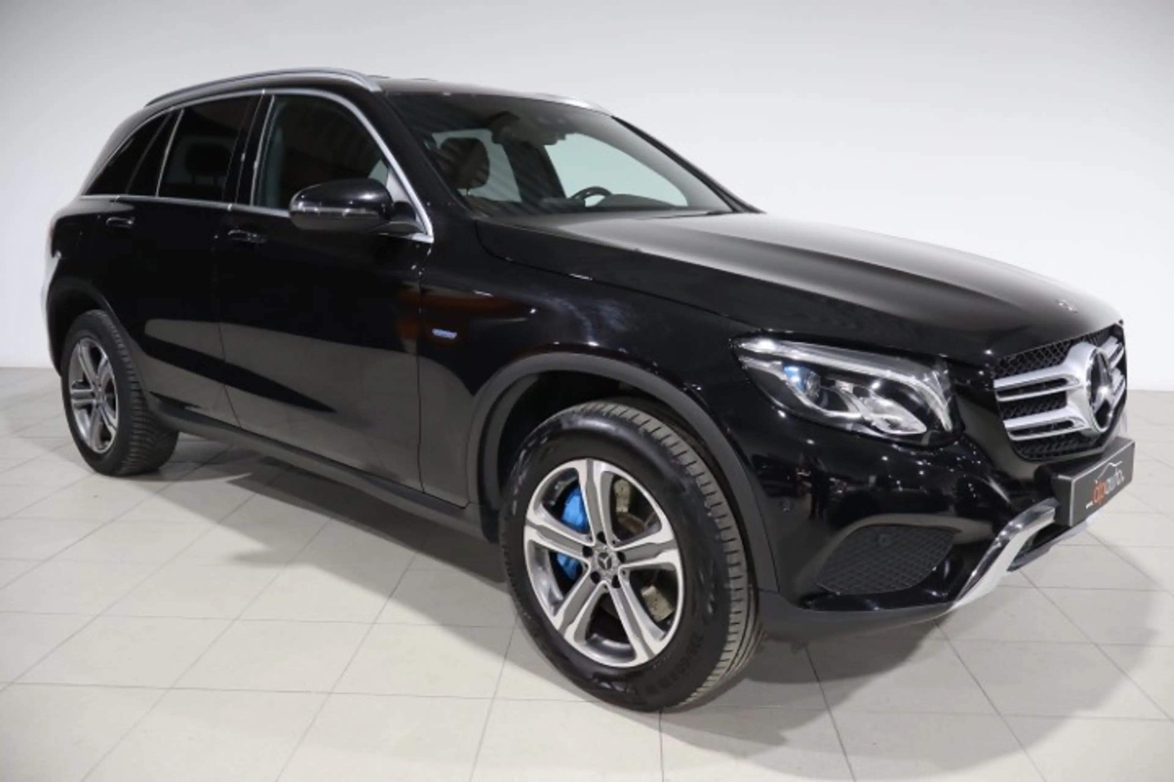 Mercedes-Benz GLC 350 GLC 350 e 4-Matic PHEV — photo 2