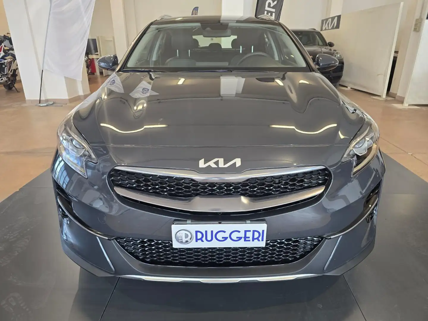 Kia XCeed 1.0 T-GDi GPL Urban Grigio - 2