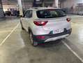 Kia Stonic 1.0 T-GDi 74kW MHEV iMT Drive Plus Plateado - thumbnail 3