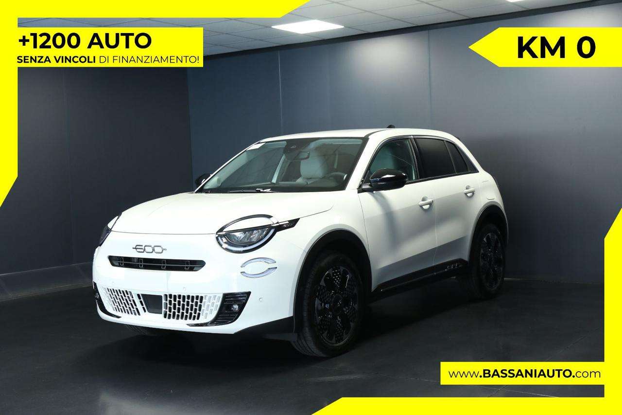 Fiat 600 Hybrid 110 CV DCT MHEV La Prima