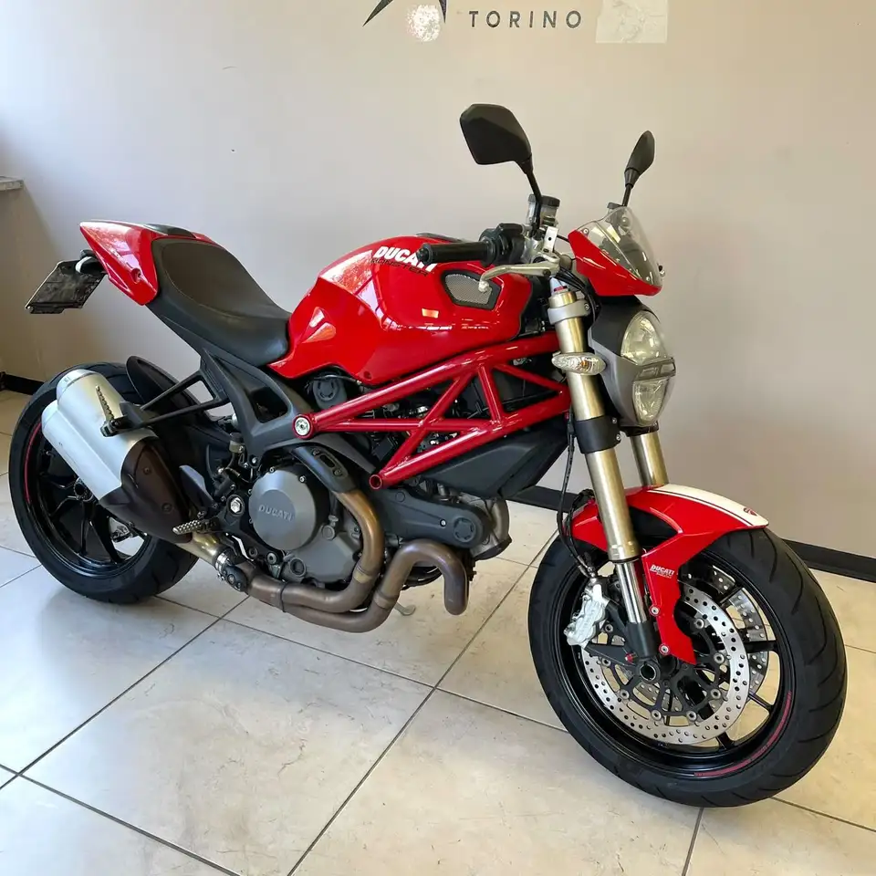 Ducati Monster 1100
