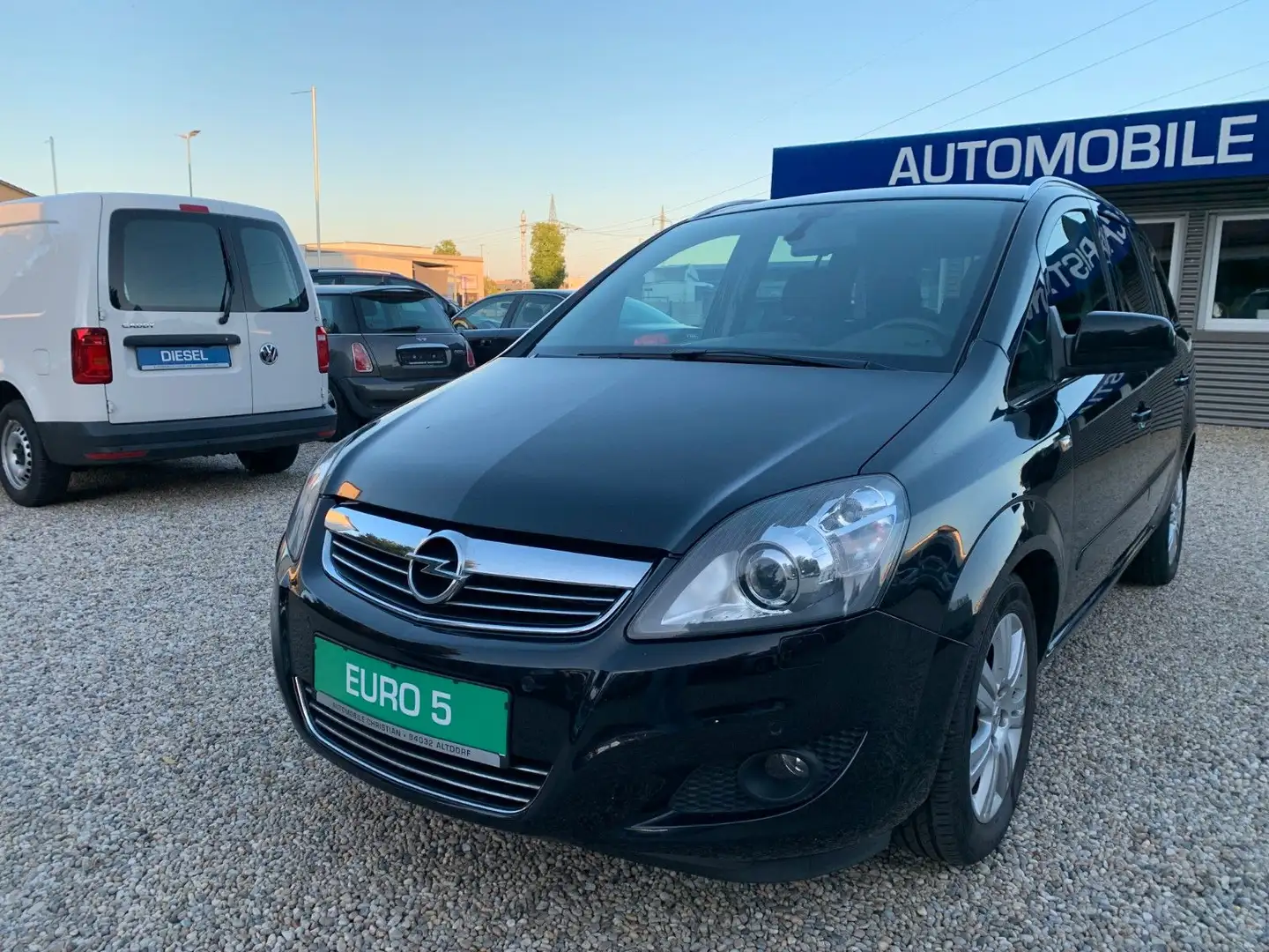Opel Zafira B Family Plus 7. Sitzer Bi-Xenon SHZ PDC Noir - 2