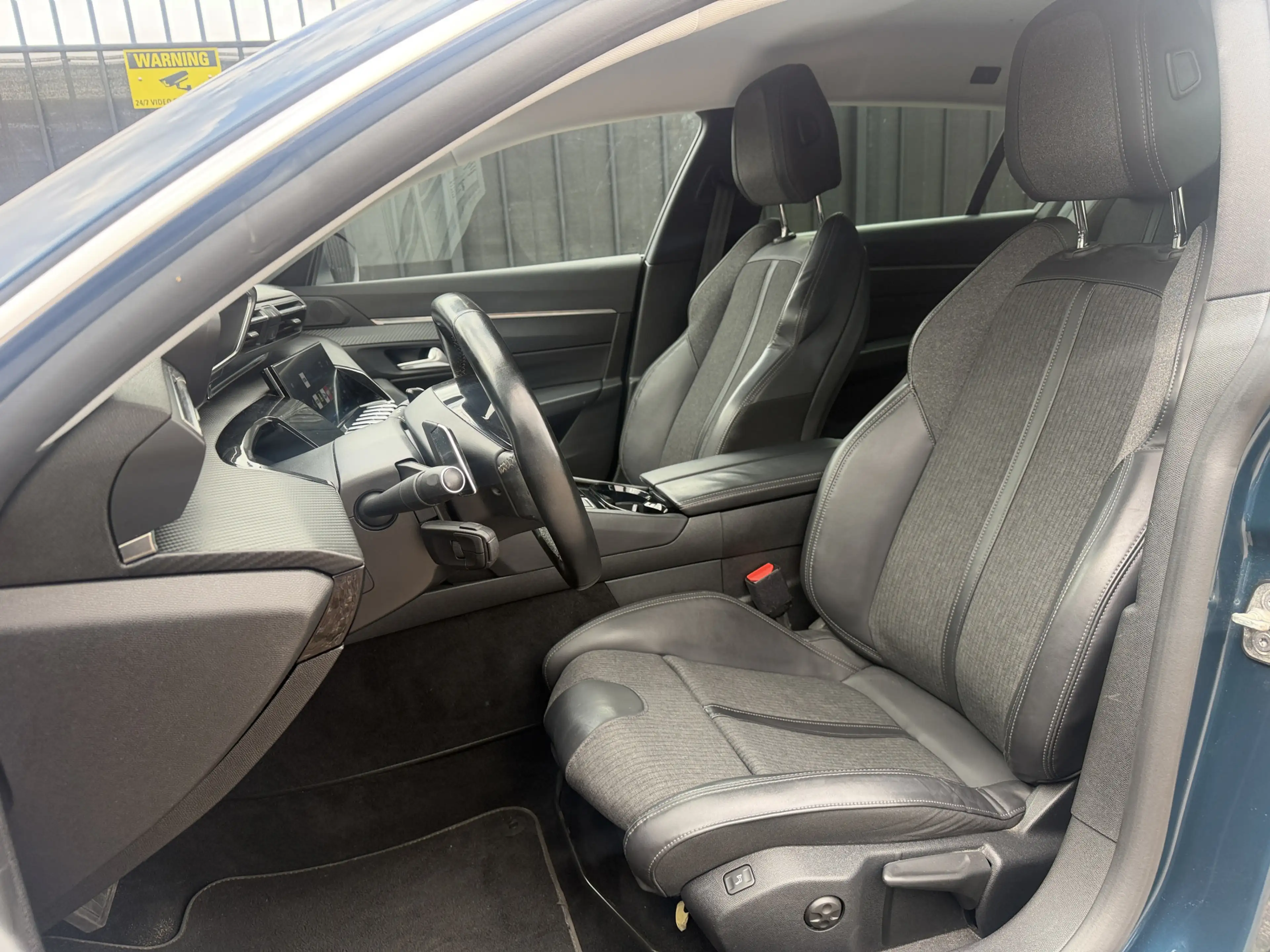 Peugeot 508 SW 1.6 PureTech Blue Lease Allure Carplay/Camera/A — photo 15