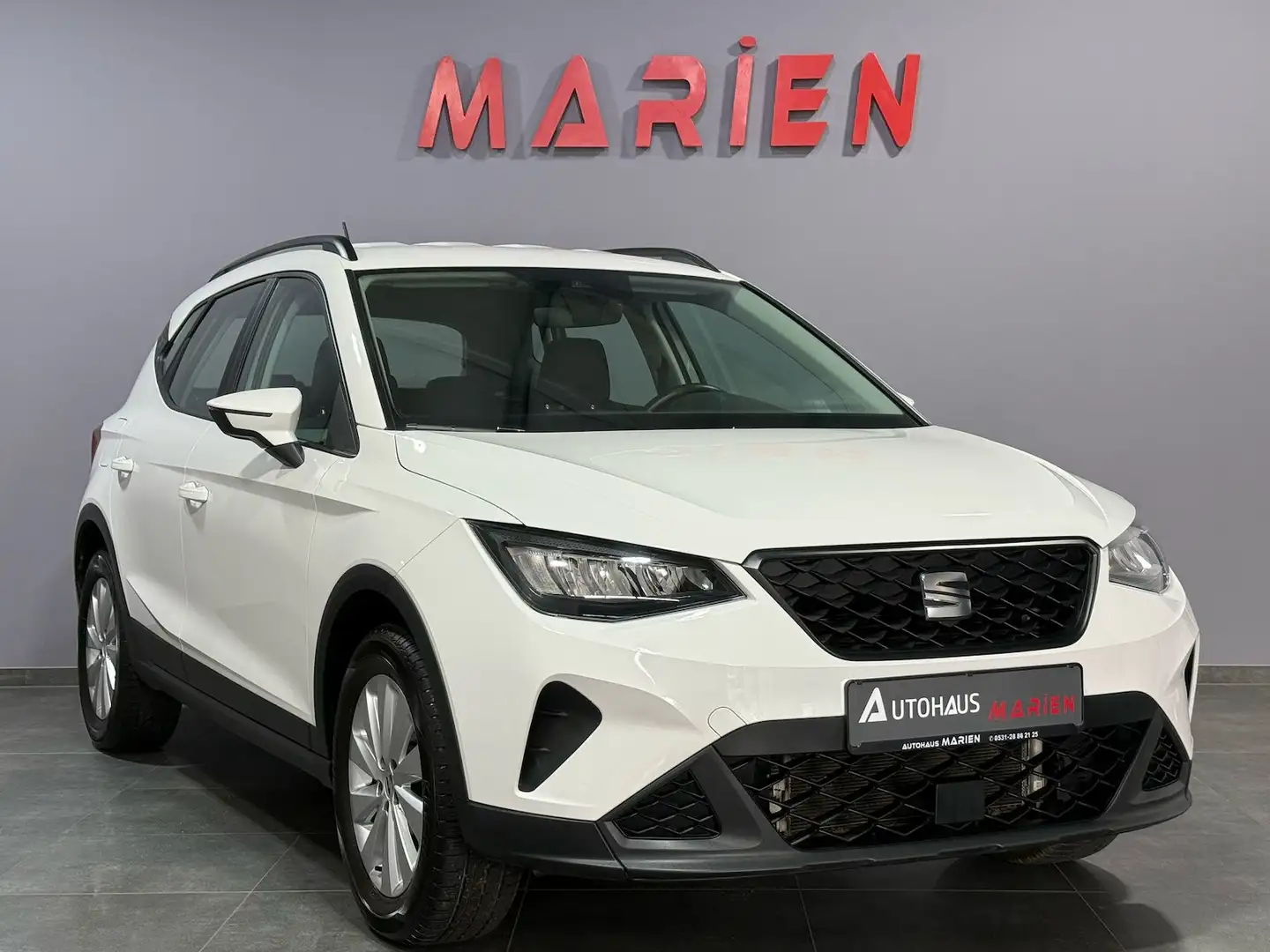SEAT Arona 1.0 TSI Style*LED*NAVI*PDC*SITZHZG Weiß - 2