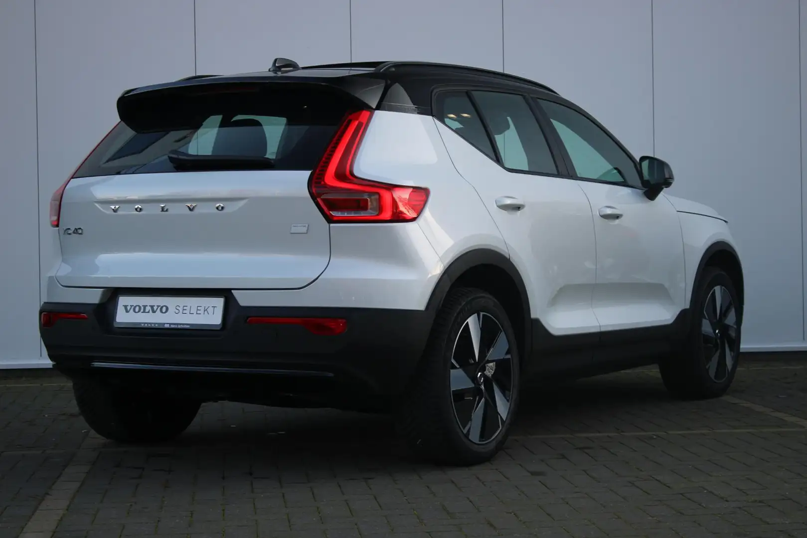 Volvo EX40 Single Motor Extended Range Ultimate 82 kWh | 4 Se Wit - 2