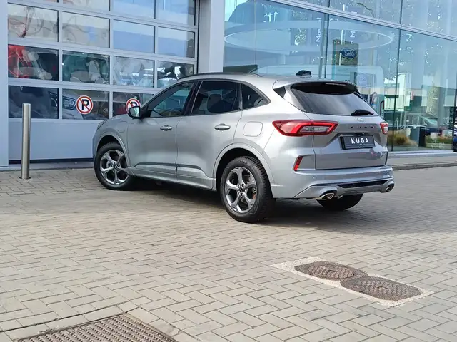 Ford Kuga view 4