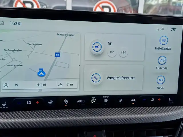 Ford Kuga view 8