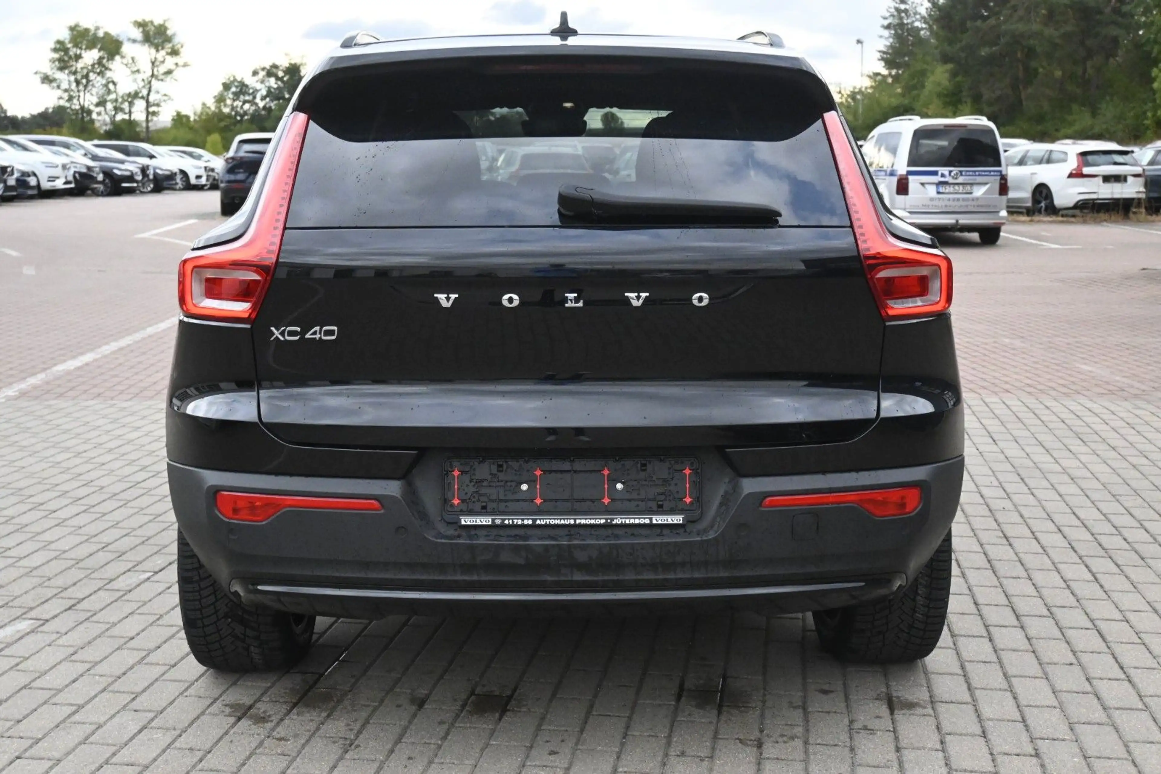 Volvo XC40 Twin Motor AWD Ultimate*PANO*360°*ACC*SHZG — photo 4