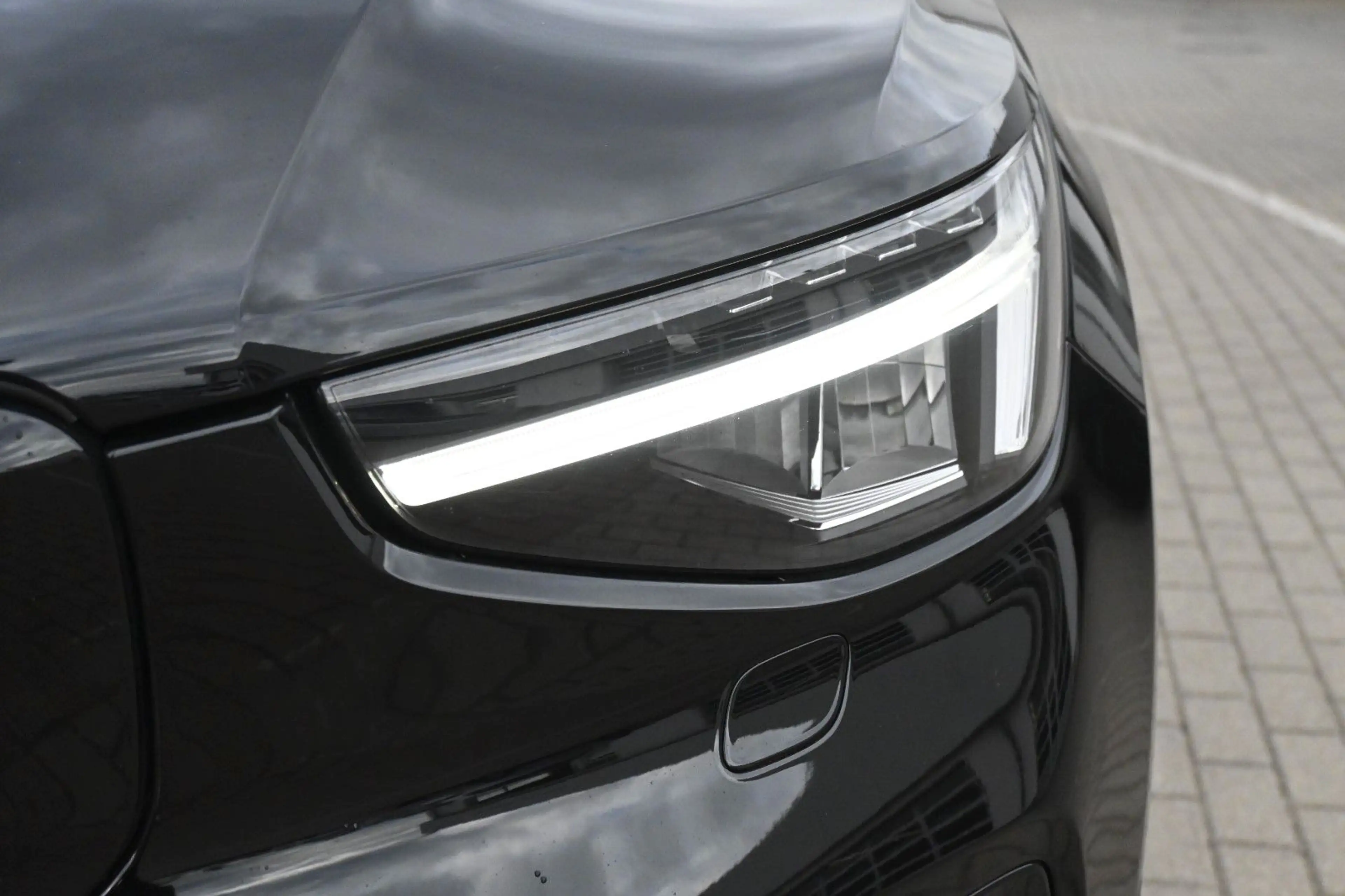 Volvo XC40 Twin Motor AWD Ultimate*PANO*360°*ACC*SHZG — photo 10