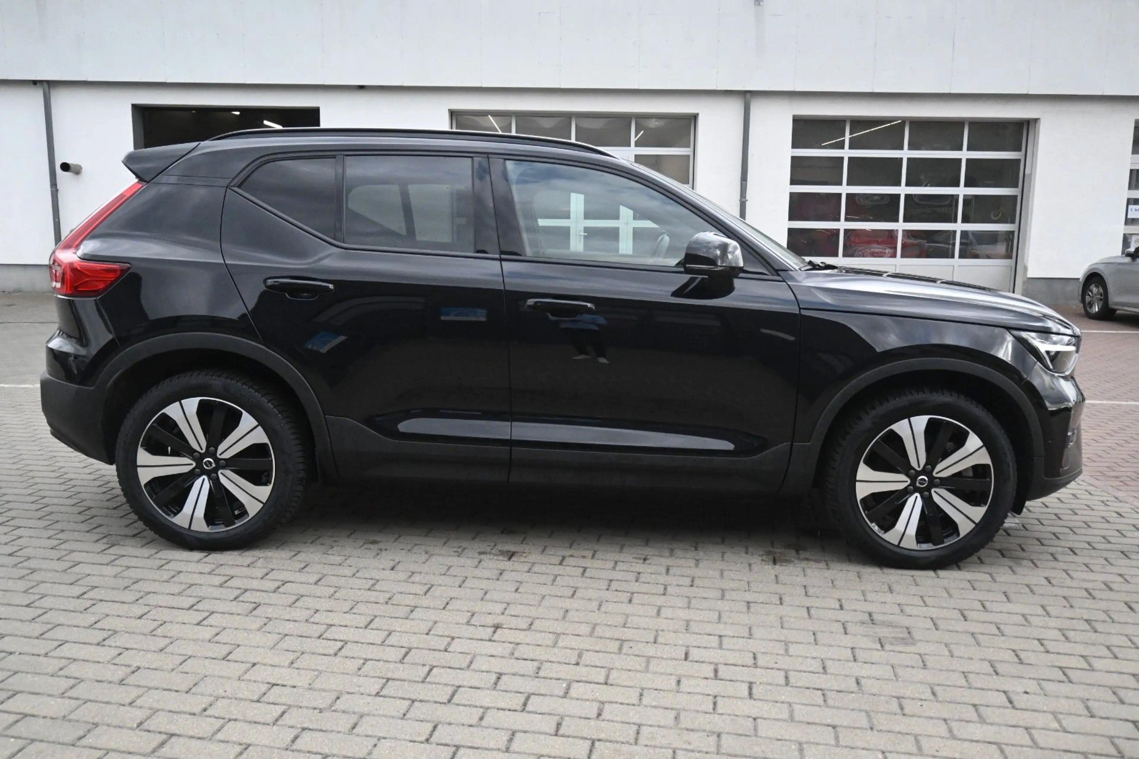Volvo XC40 Twin Motor AWD Ultimate*PANO*360°*ACC*SHZG — photo 6