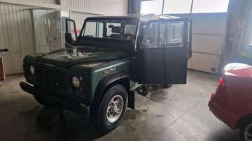 90 E Station Wagon