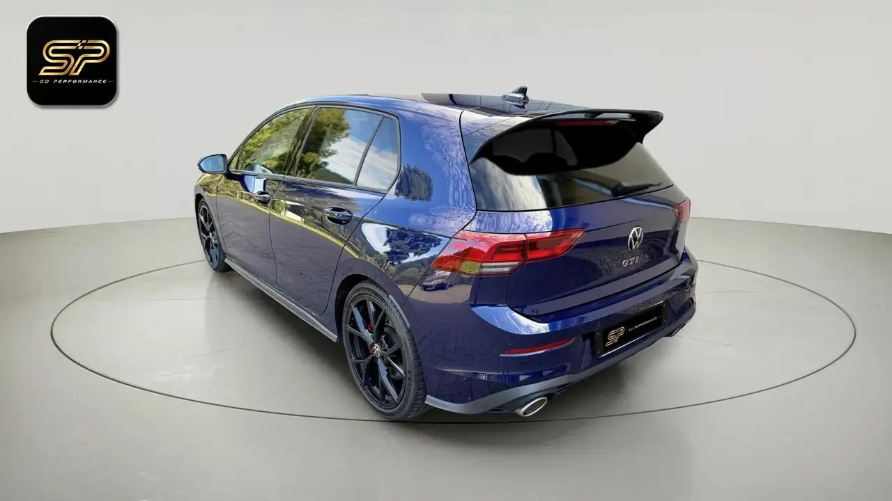 Volkswagen Golf GTI — photo 3