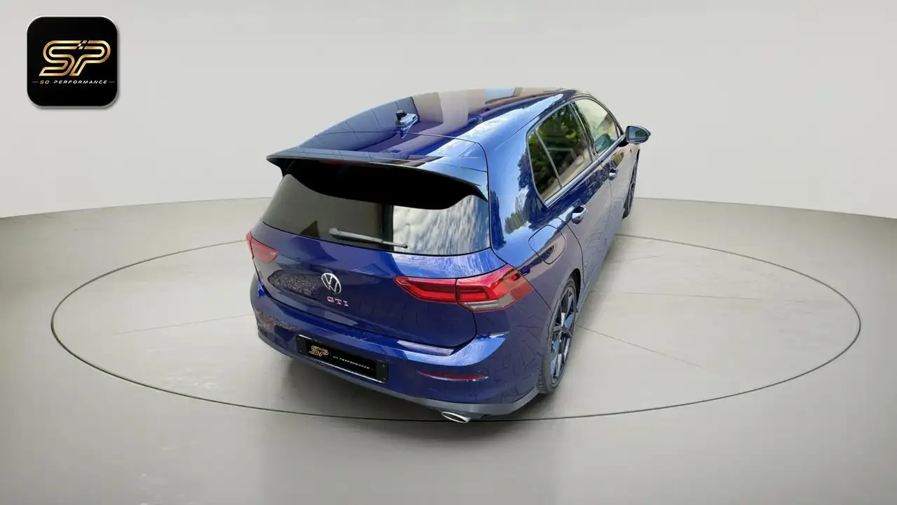 Volkswagen Golf GTI — photo 10