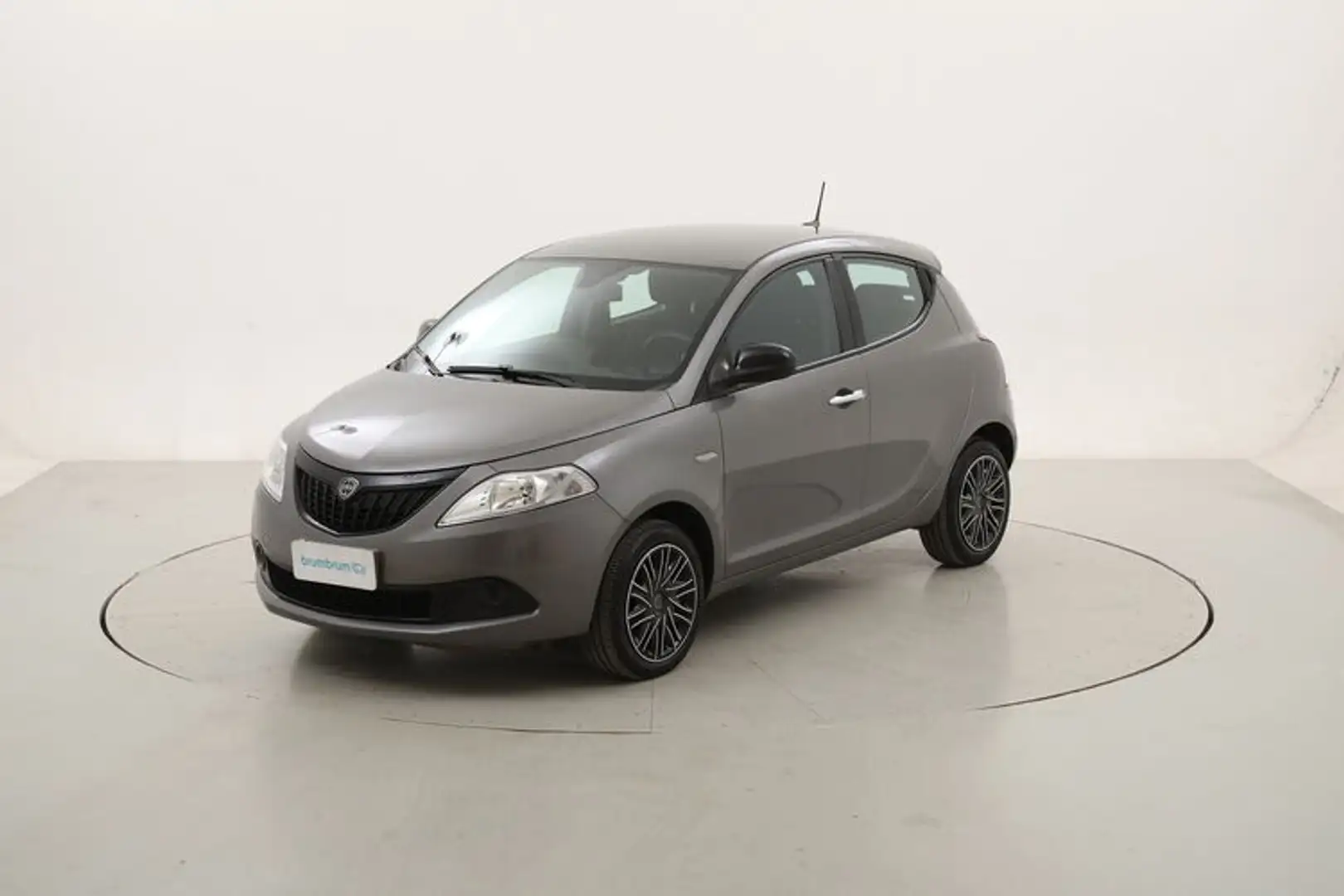 Lancia Ypsilon Hybrid Oro 1.0 Mild Hybrid 69CV Grigio - 1