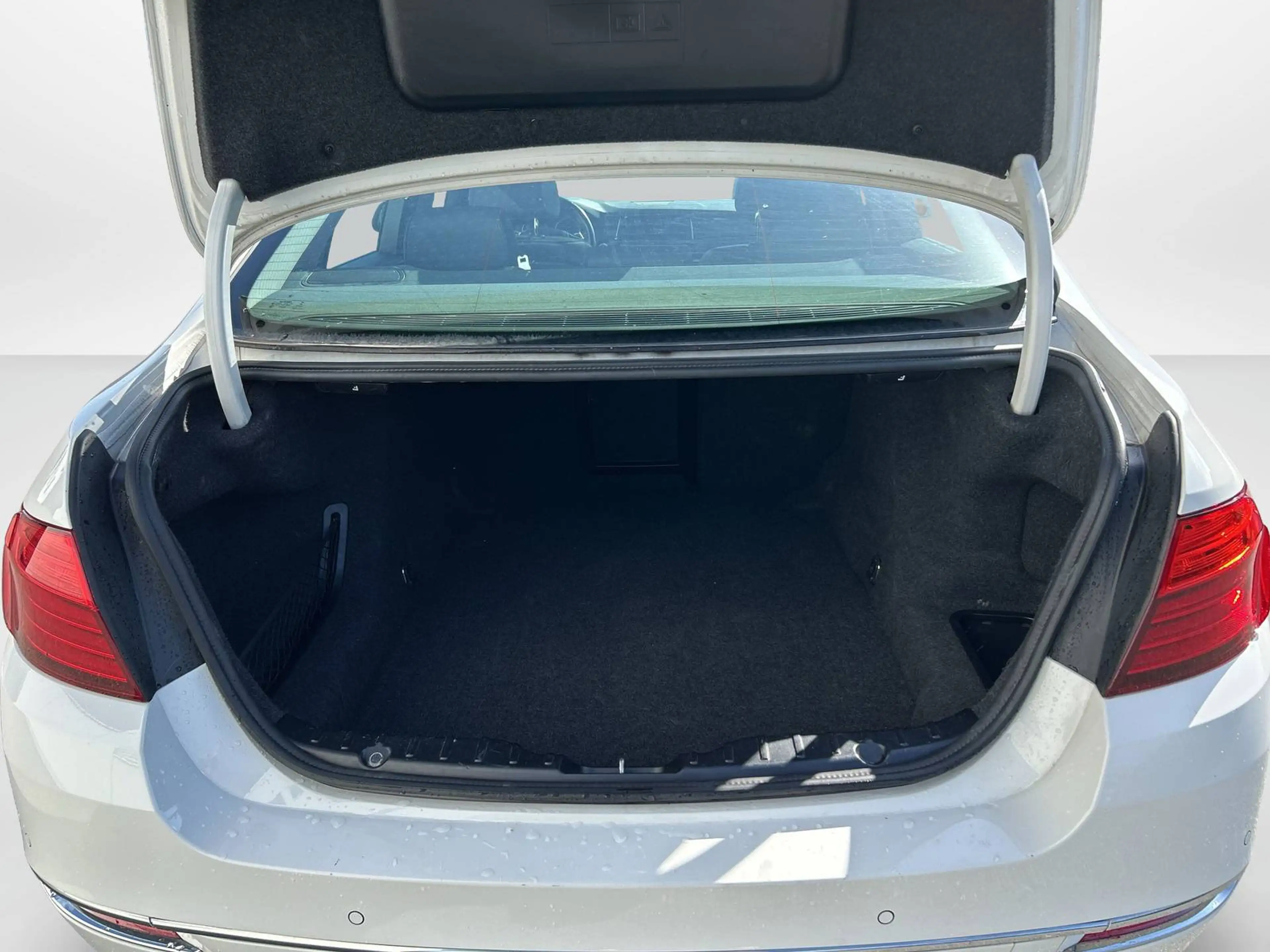 BMW 525 525 d xDrive — photo 13