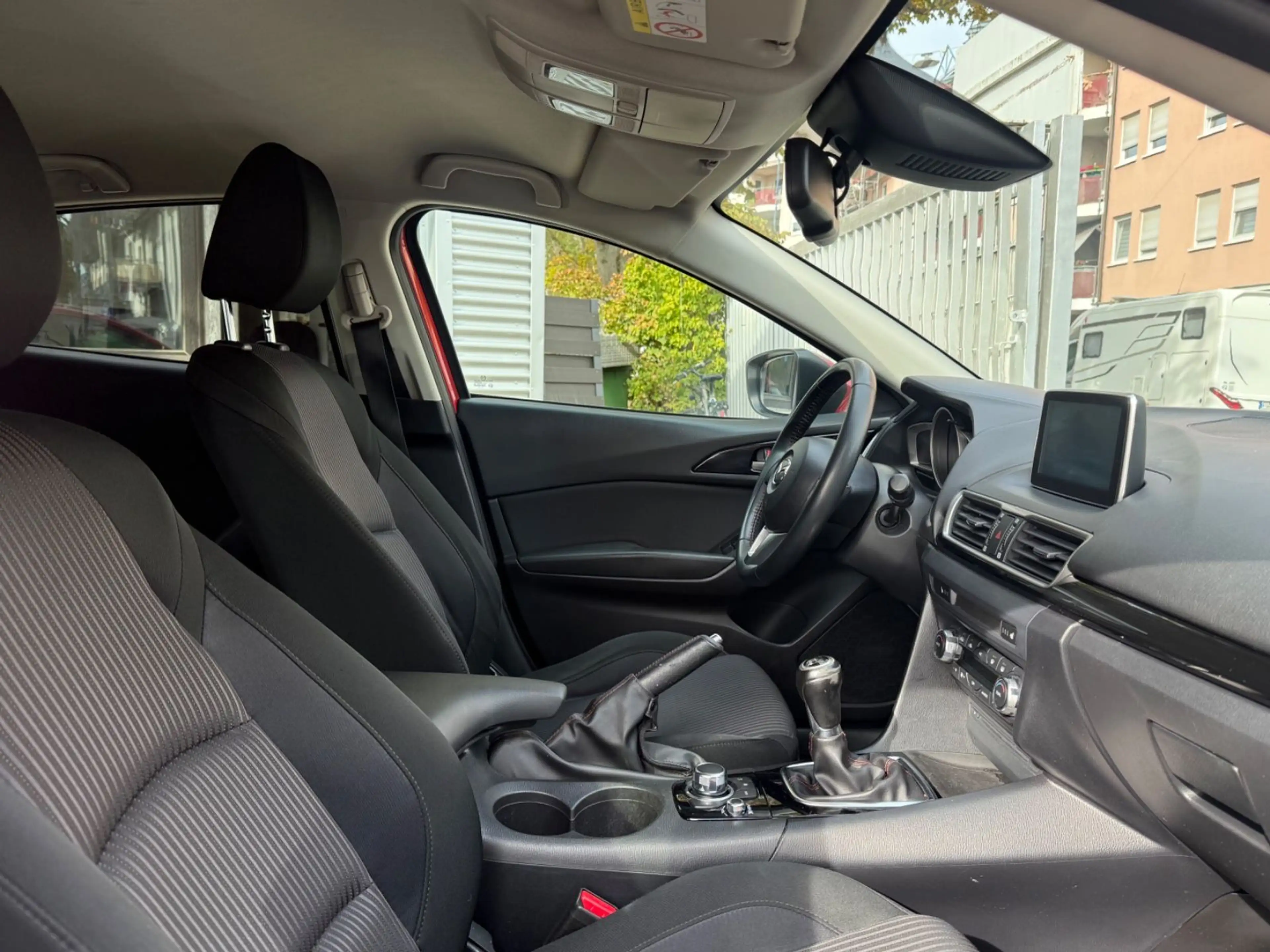 Mazda 3 Lim. Center-Line/TEMPOMAT/PDC/SITZHEIZUNG/ — photo 13