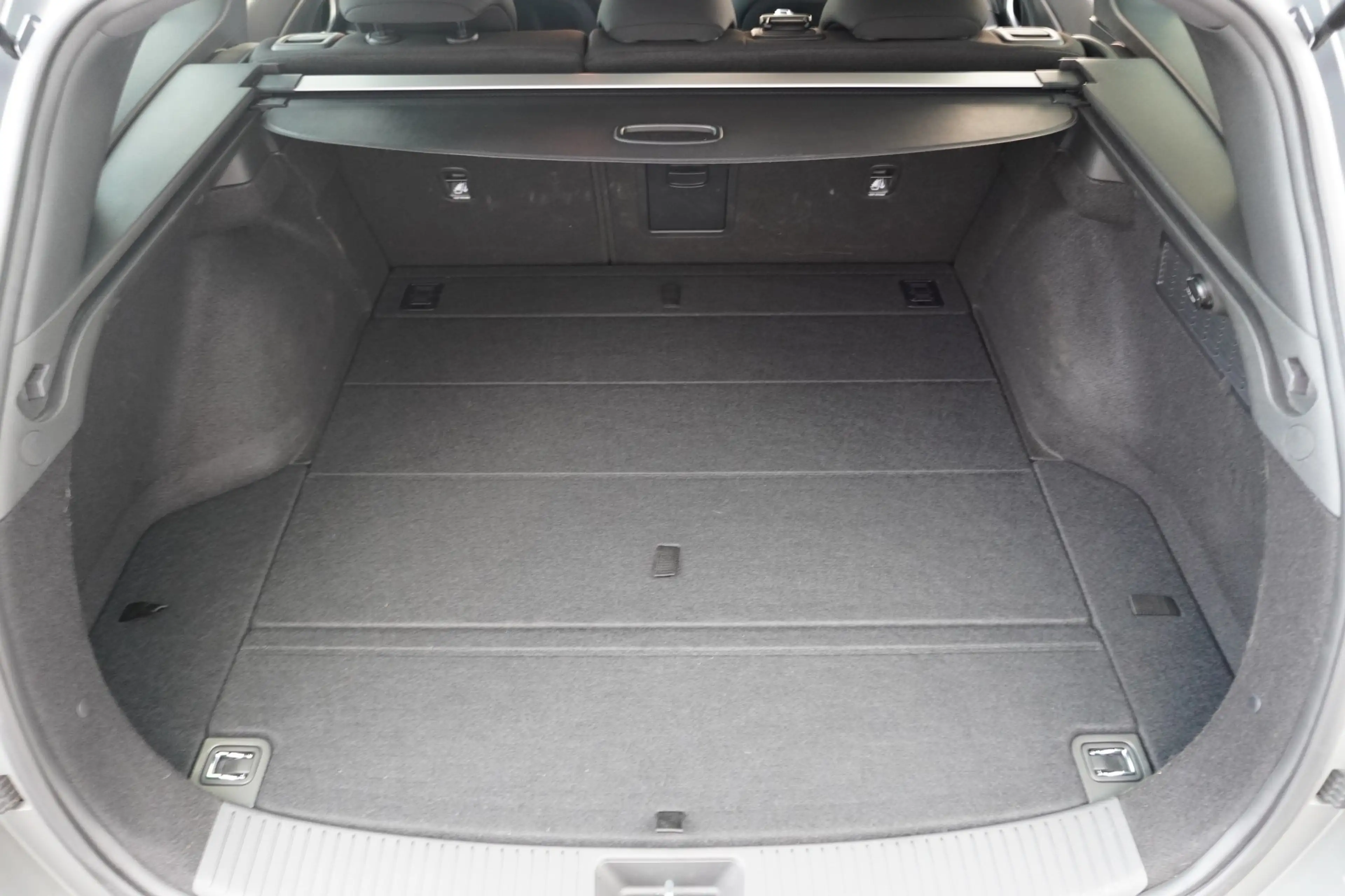 Hyundai i30 Kombi 1.5 T-GDI N-Line DCT Navi LED PDC DAB — photo 7