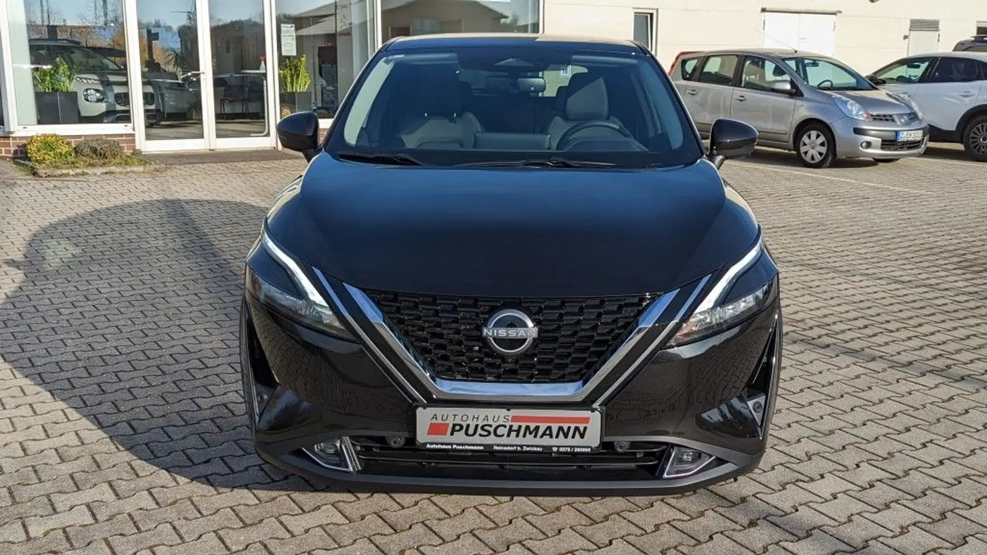 Nissan Qashqai 1.3 DIG-T MHEV N-Connecta Noir - 2