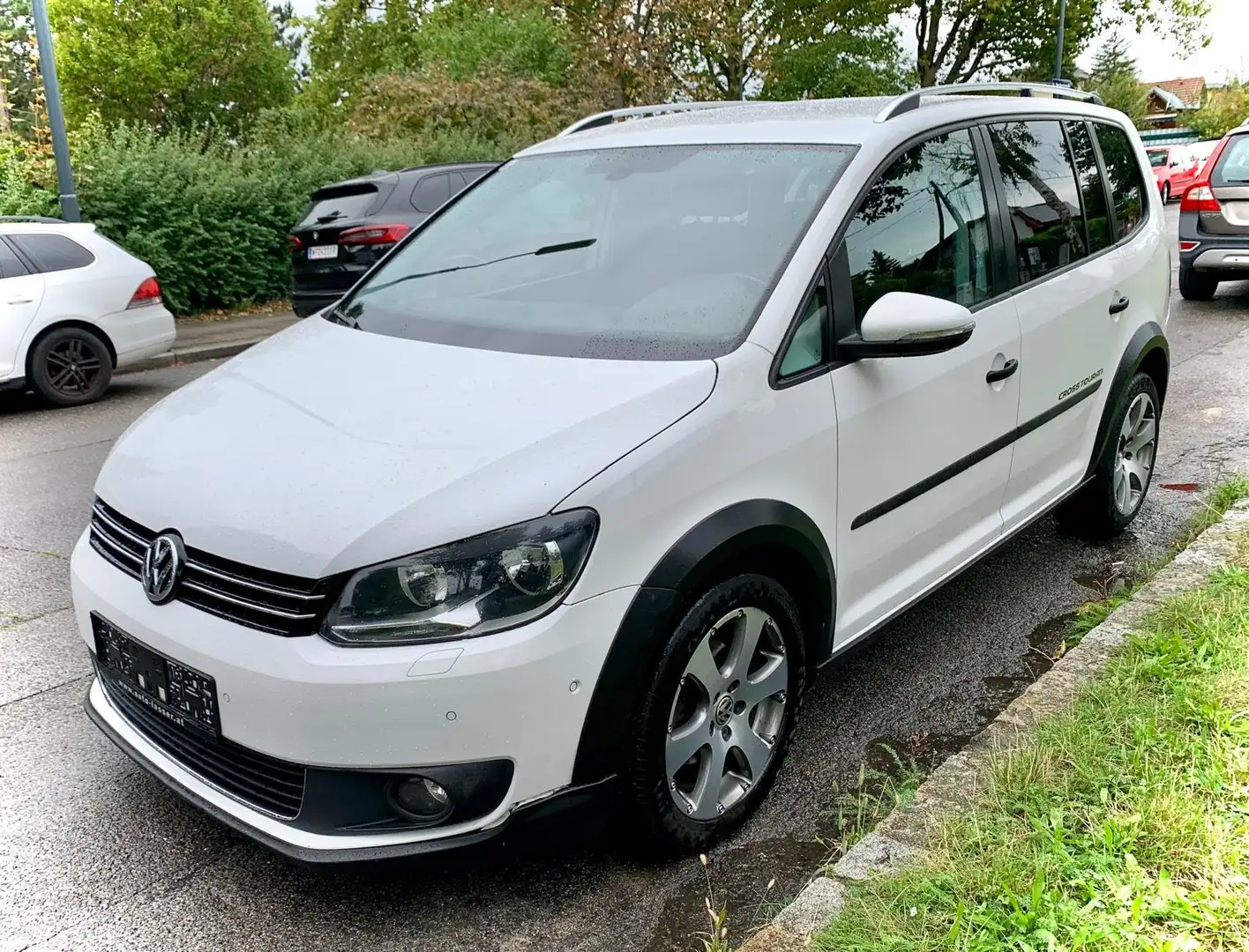 Volkswagen Cross Touran CrossTouran 1,6 TDI DPF - 1Besitz Fehér - 1