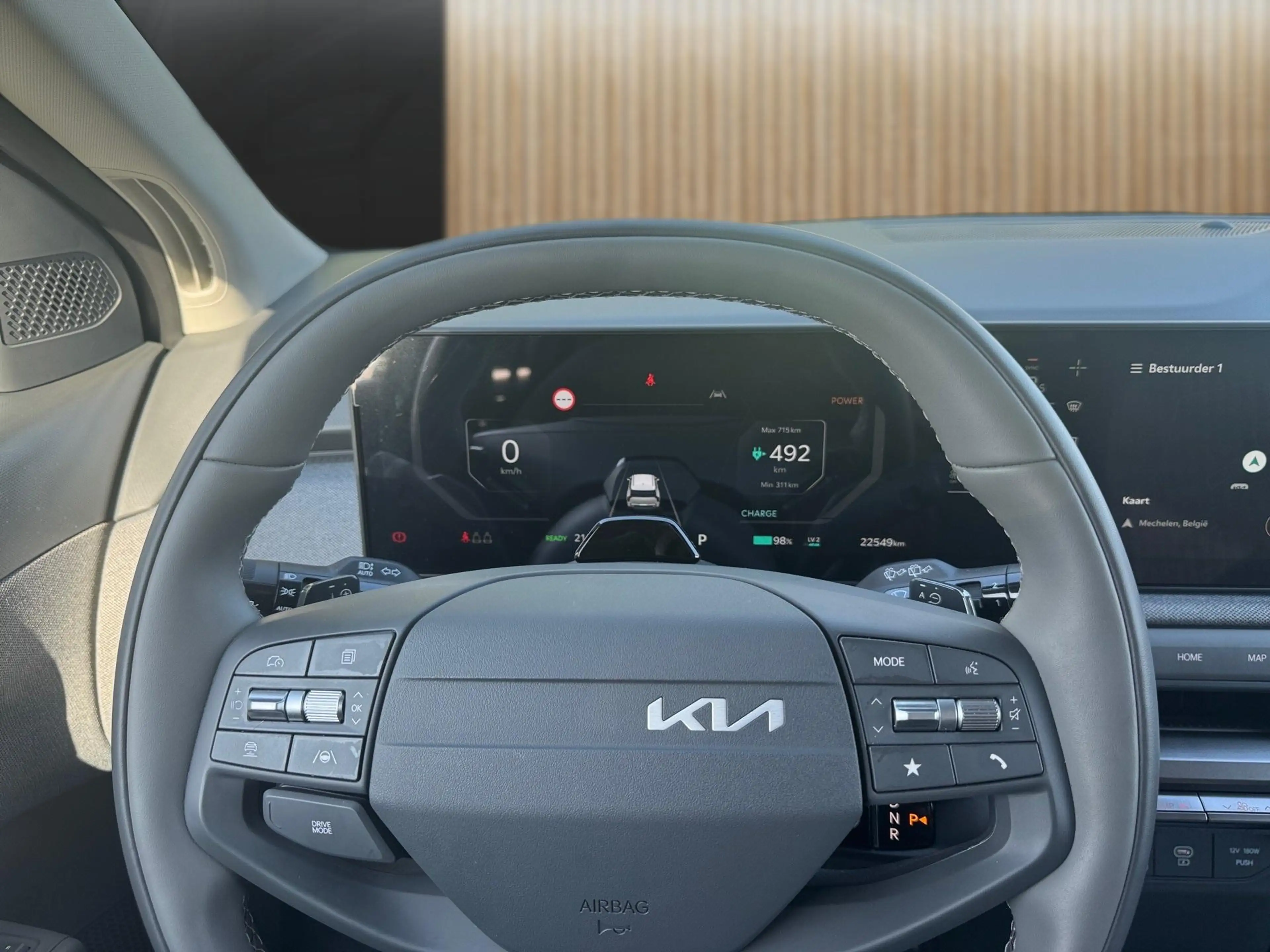 Kia EV3 81,4 kWh Business — photo 11