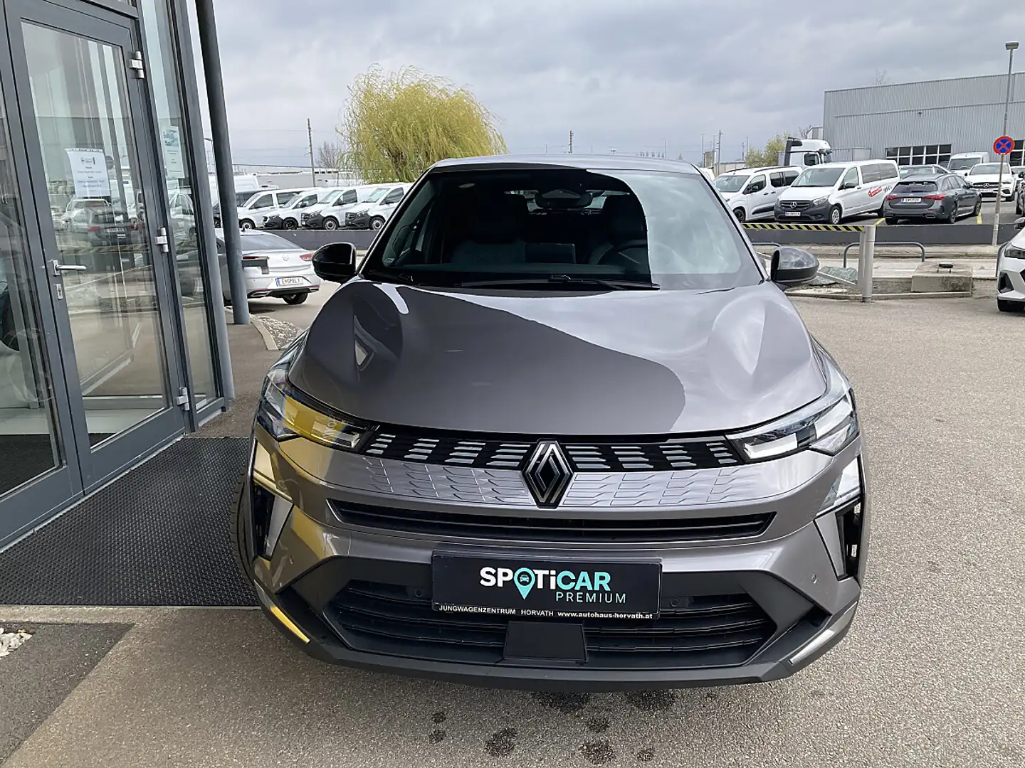 Renault Symbioz E-Tech Hybrid 145 Techno Aut. Grau - 2