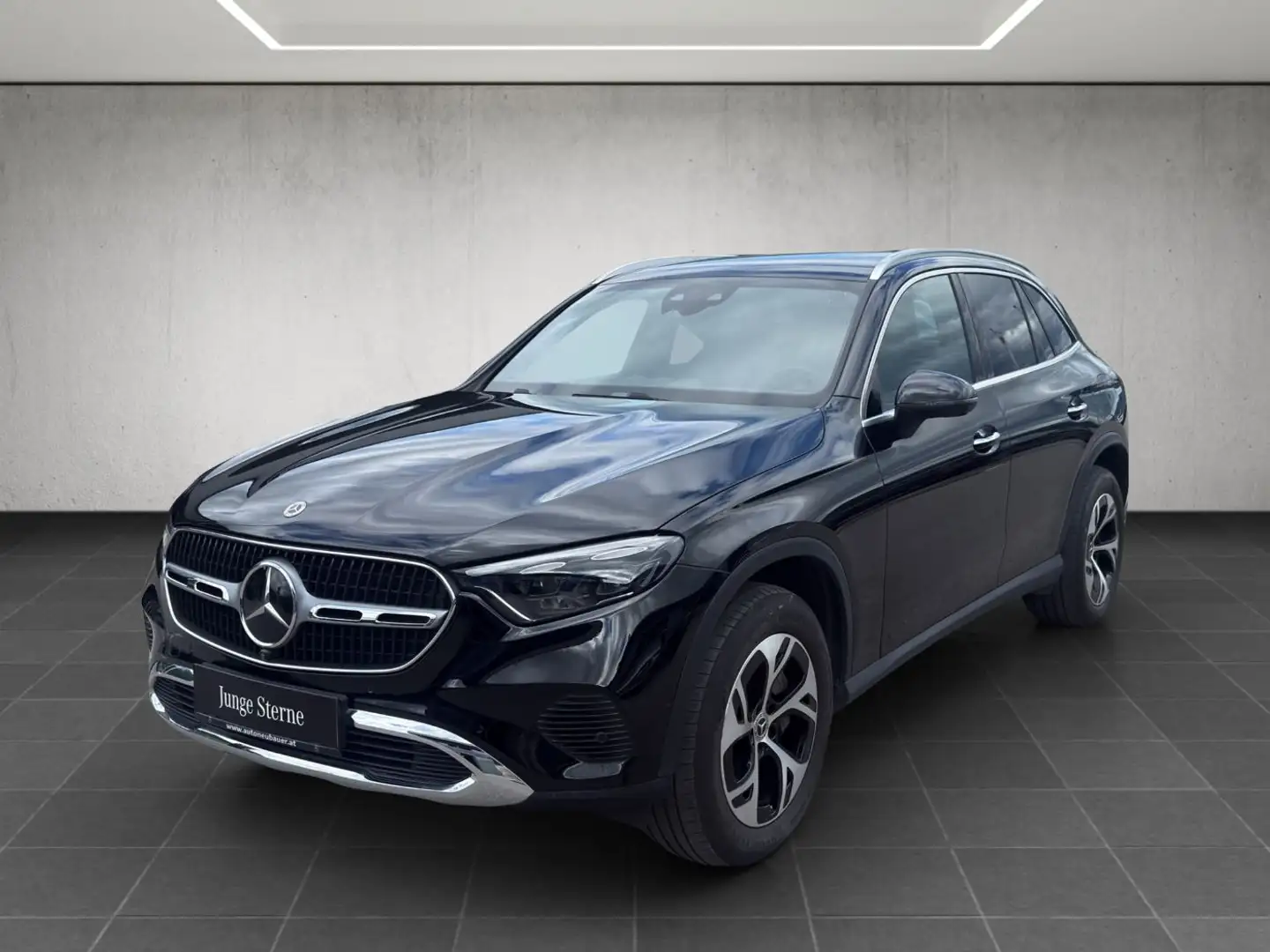 Mercedes-Benz GLC 300 de 4MATIC mit EQ Österreich-Edition Schwarz - 2