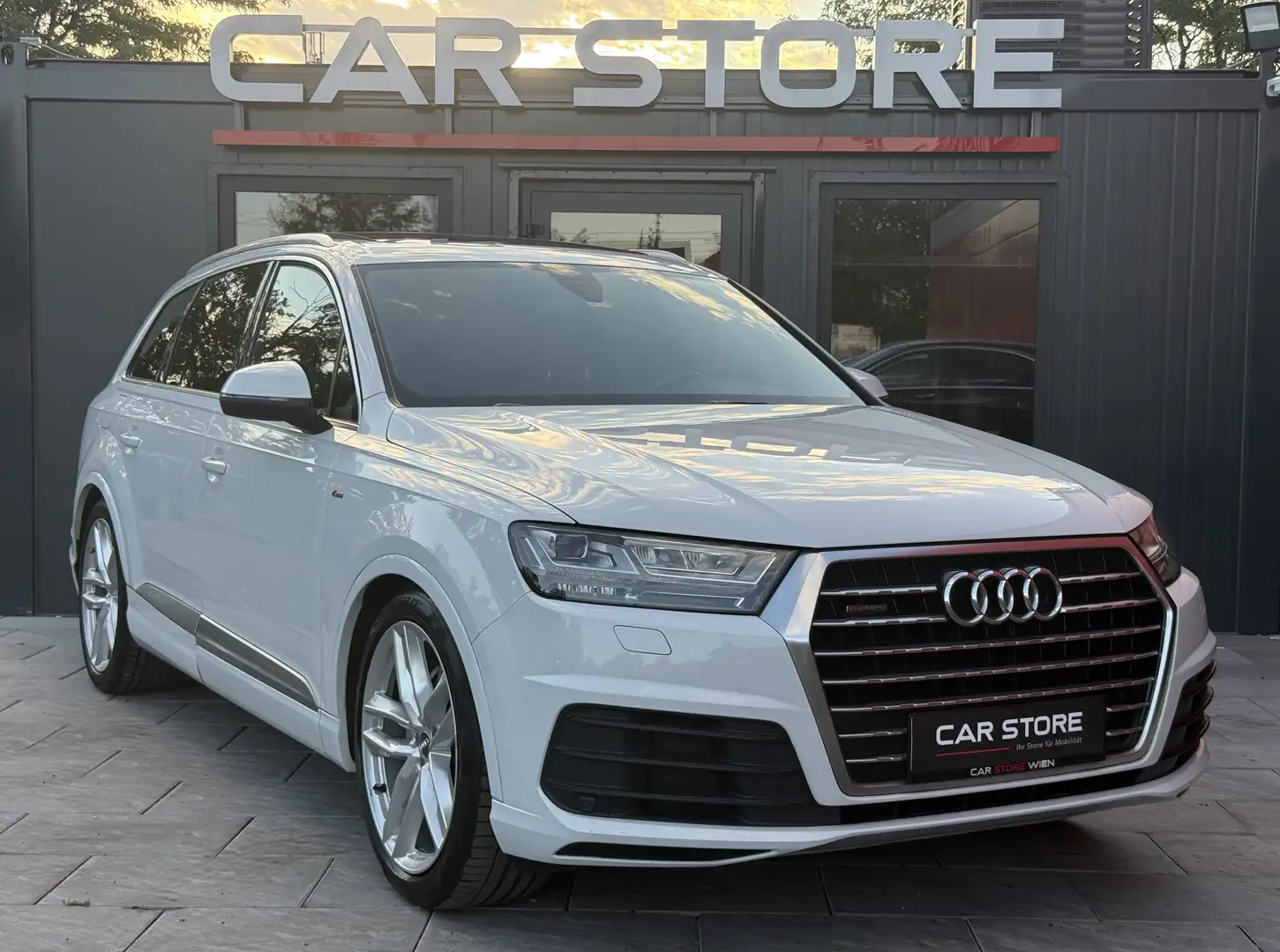 Audi Q7 3.0TDI|quattro|SLine|Pano|AHK|Kamera|Bose|VirtualC Weiß - 1