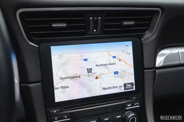 Porsche 991 Carrera Cabrio PDK ALLBLACK KAMERA PDLS ERSTLACK Ansicht 23