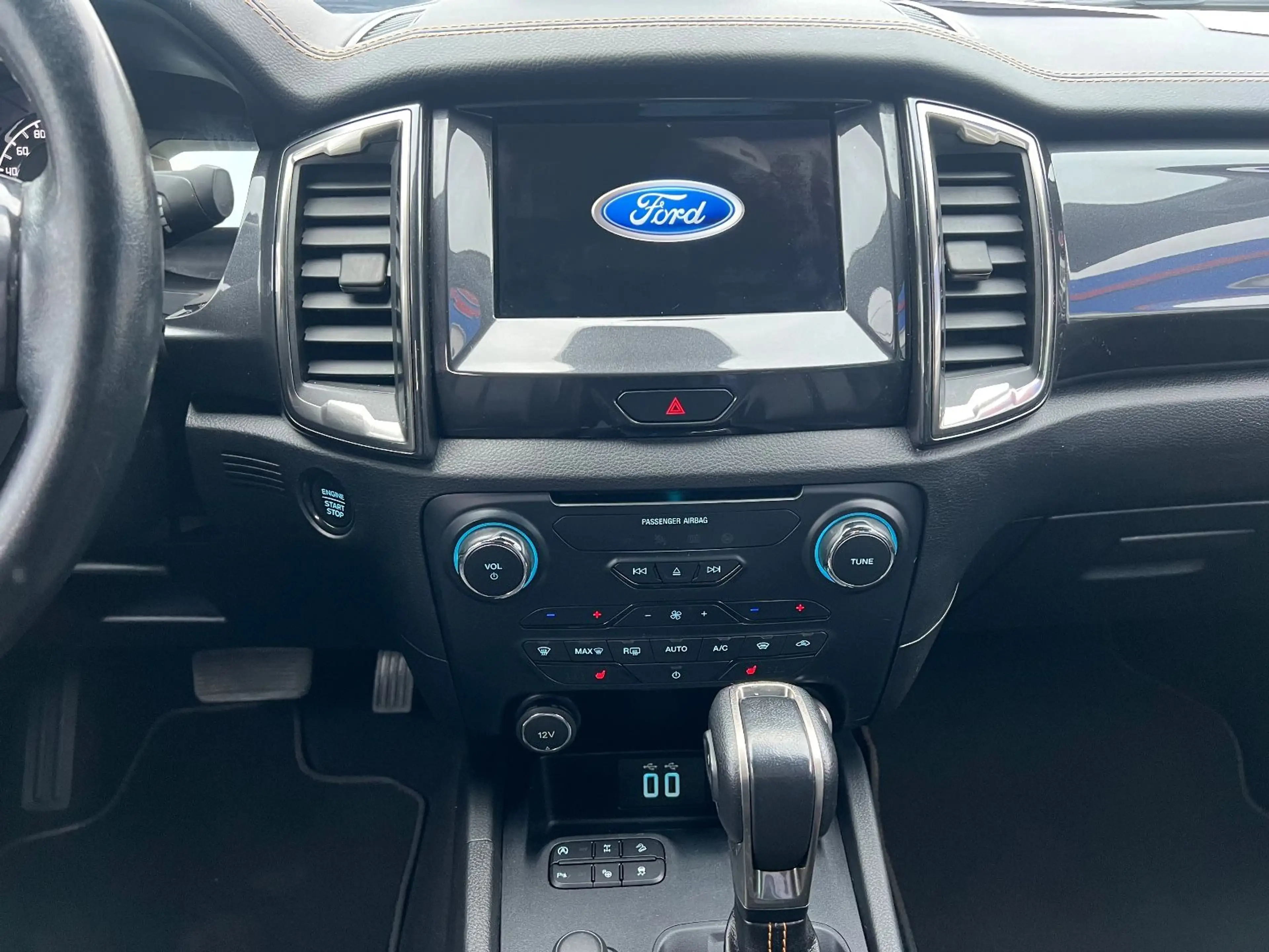 Ford Ranger Wildtrak Doppelkabine 4x4*Automatik* — photo 11
