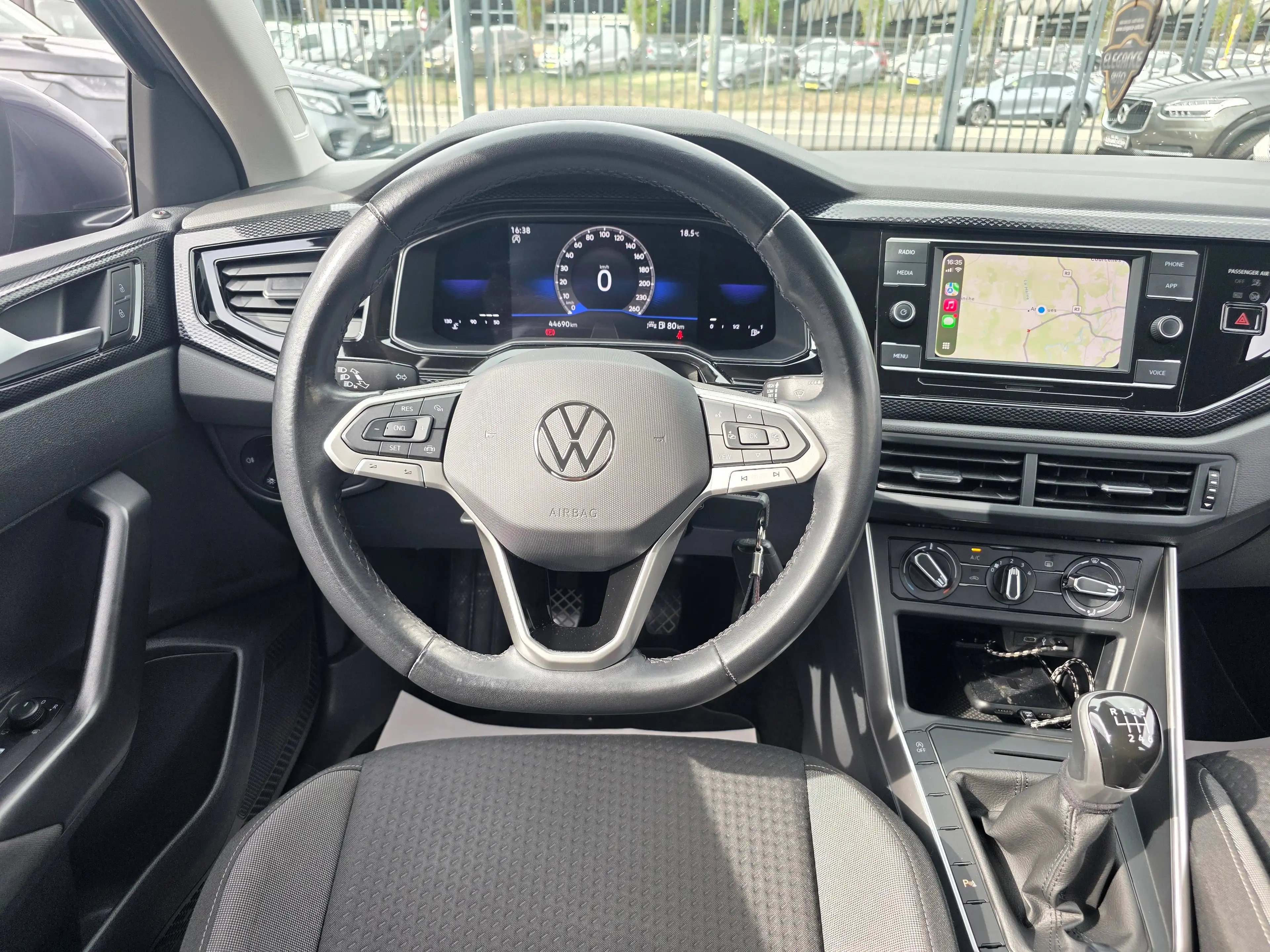 Volkswagen Taigo Taigo 1.0 TSI Highline-Garantie — photo 15