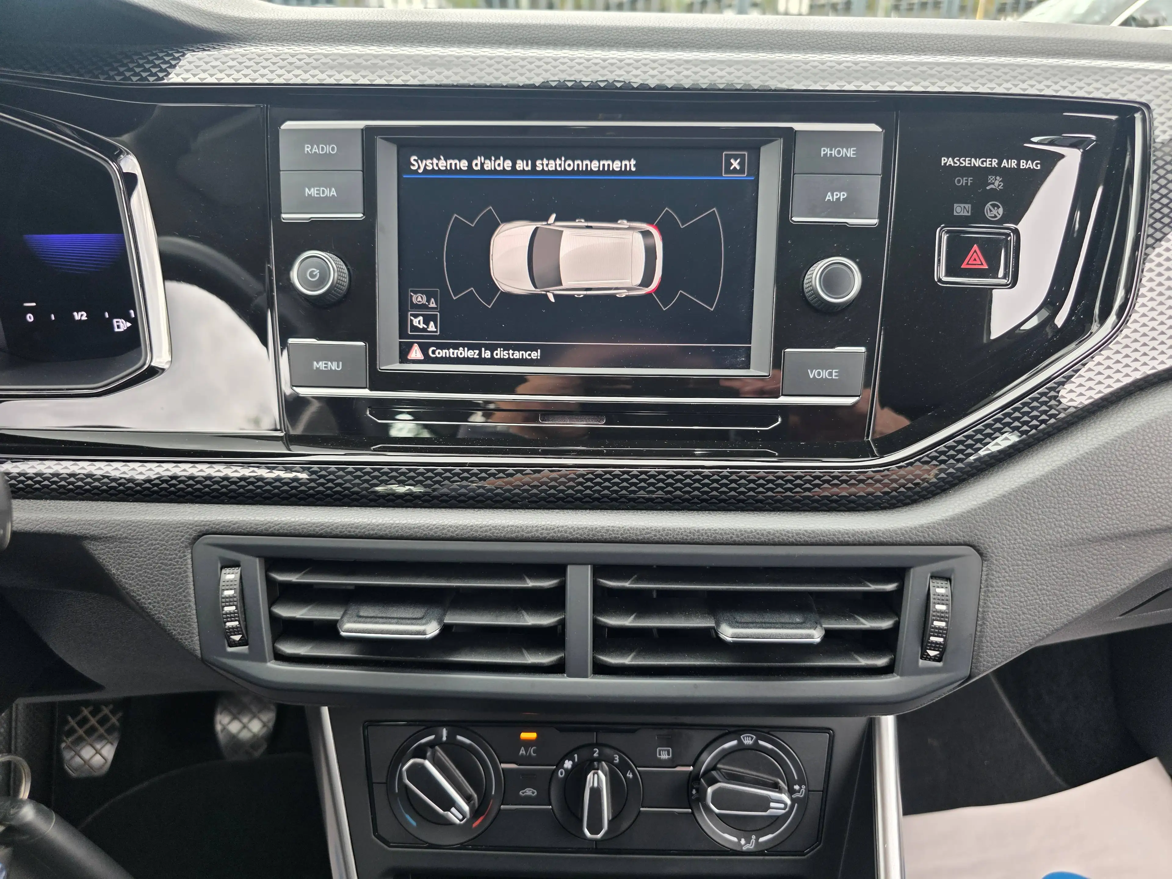 Volkswagen Taigo Taigo 1.0 TSI Highline-Garantie — photo 17