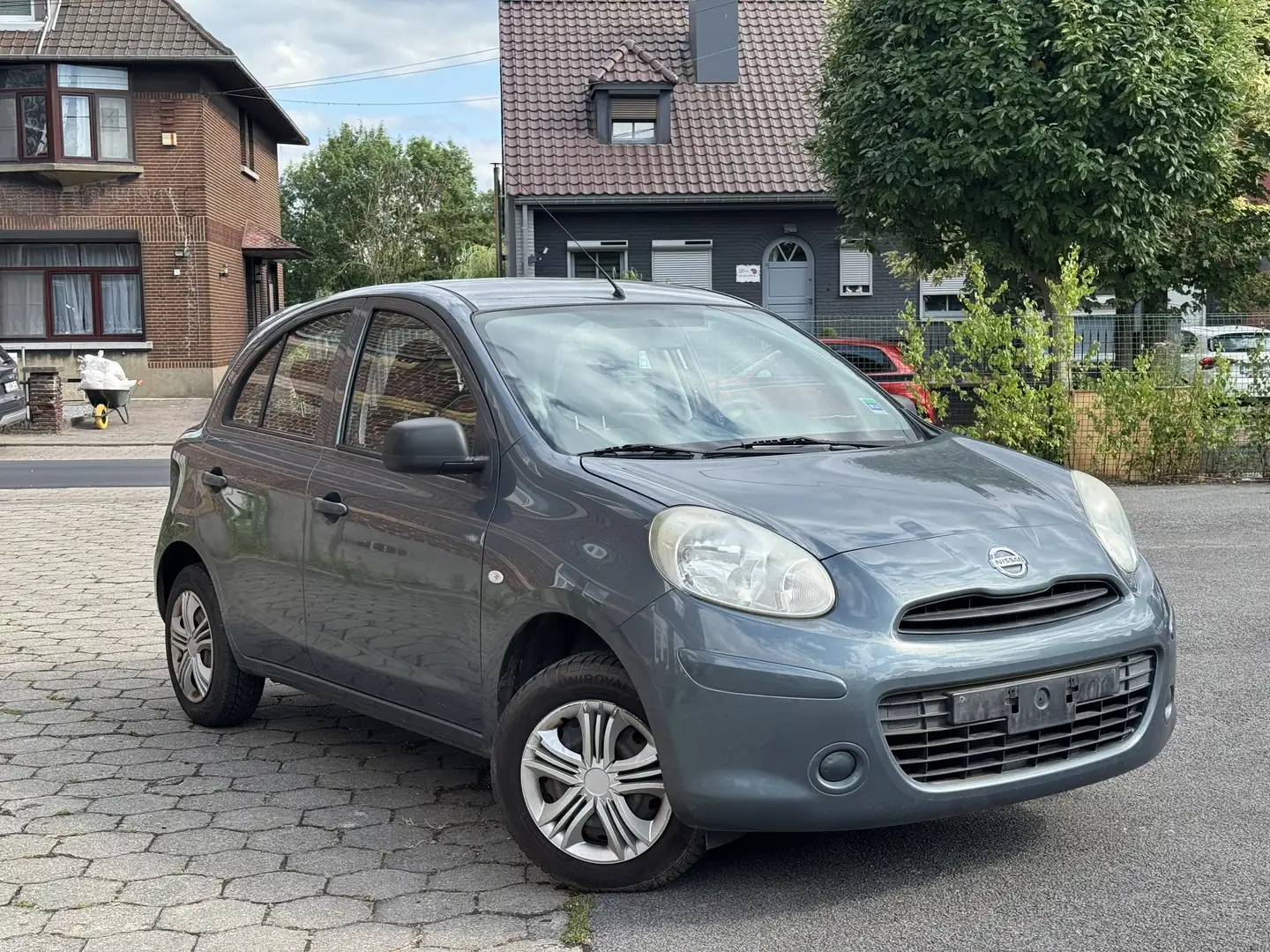 Nissan Micra 1.2i - 2