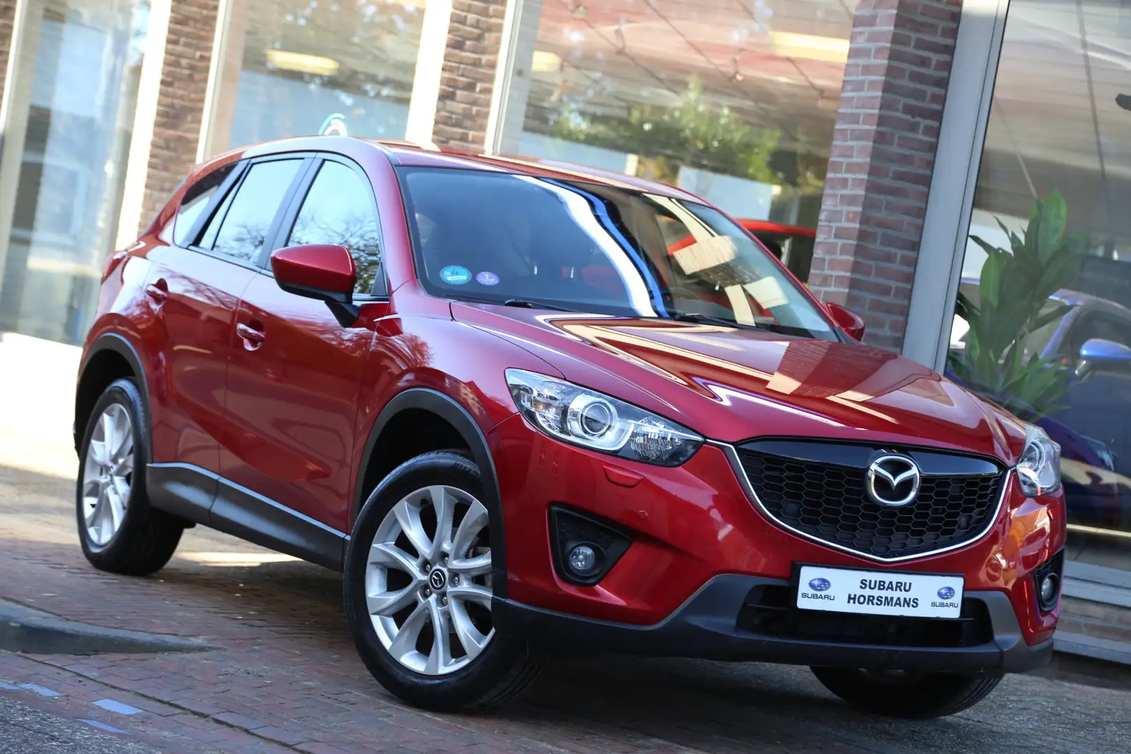 Mazda CX-5 2.0 GT-M 4WD Automaat Navi Leer BOSE Camera Xenon Rood - 1