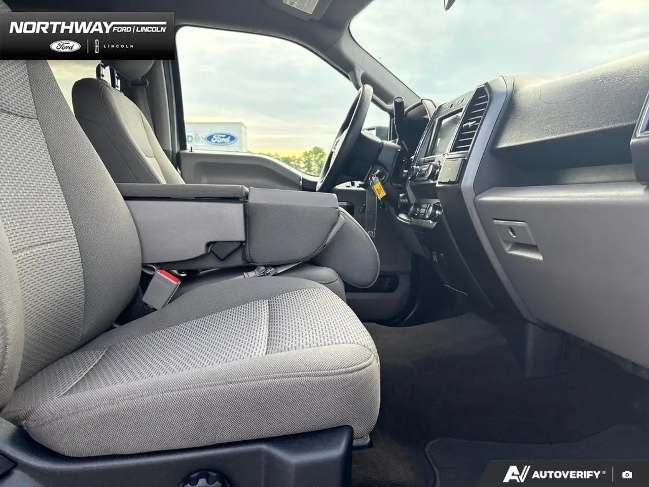 Ford F 150 photo Ford F 150