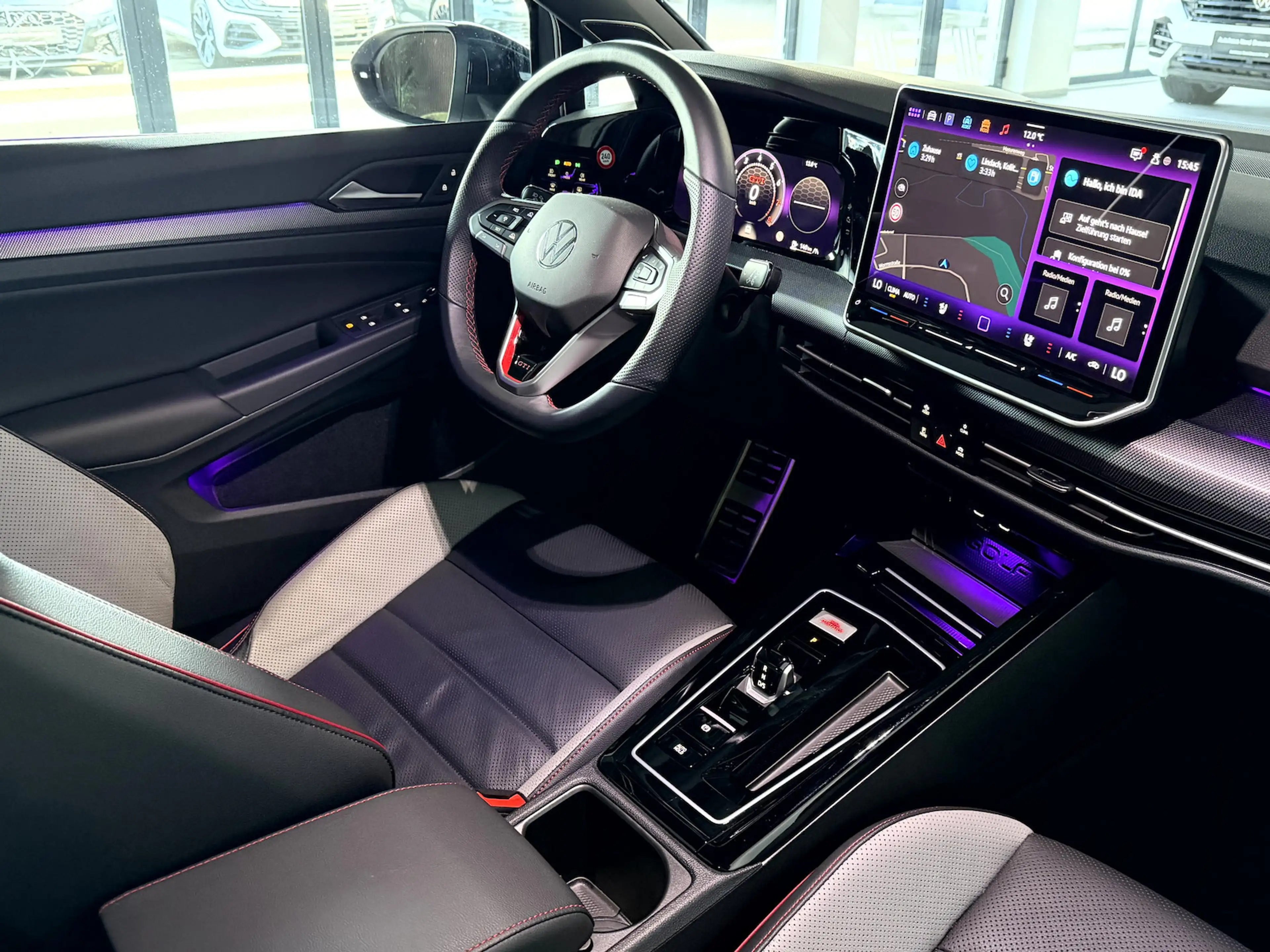 Volkswagen Golf GTI 2.0 TSI*BlackStyle*Pano*HUD*IQ*H&K*DCC* — photo 11