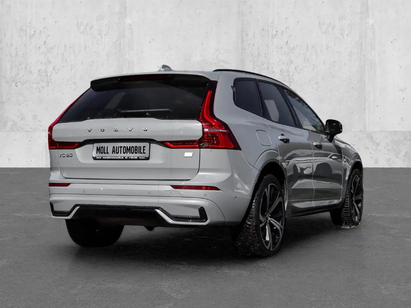 Volvo XC60 Ultimate Dark Recharge Plug-In Hybrid AWD T8 Twin Grau - 2