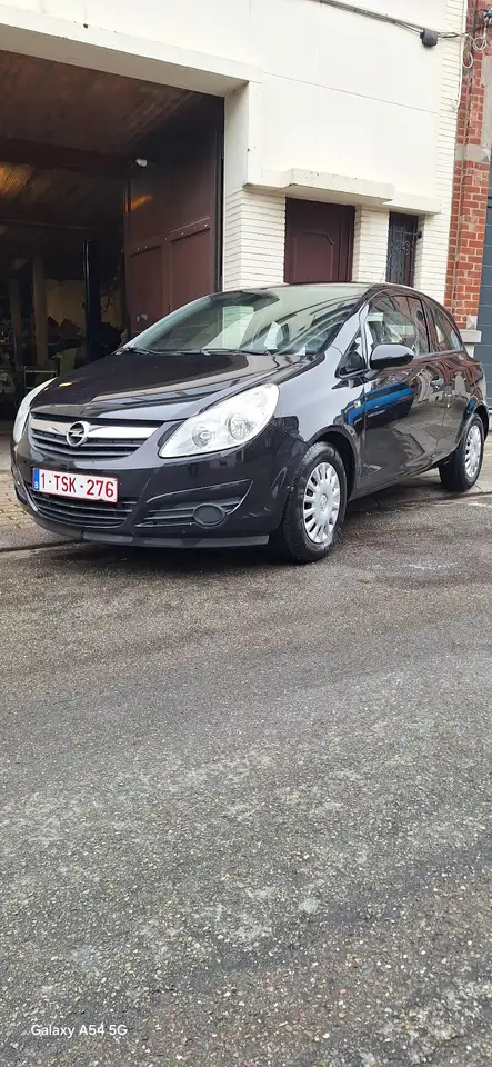 Opel Corsa 1.0i XE 12v Edition 2000, foto 1