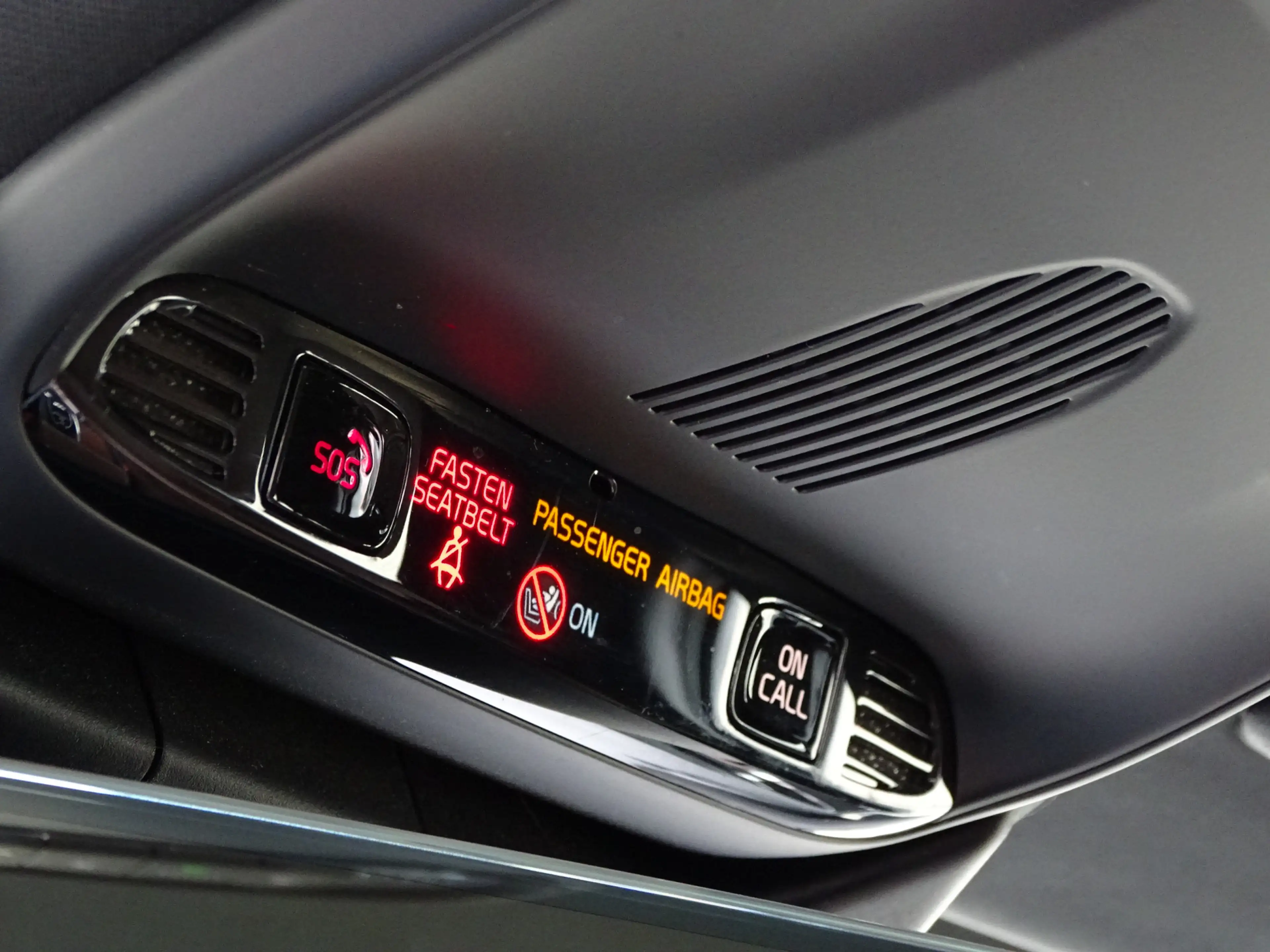 Volvo V60 Cross Country 2.0 B5 AWD Pro | leder | 250pk | — photo 24
