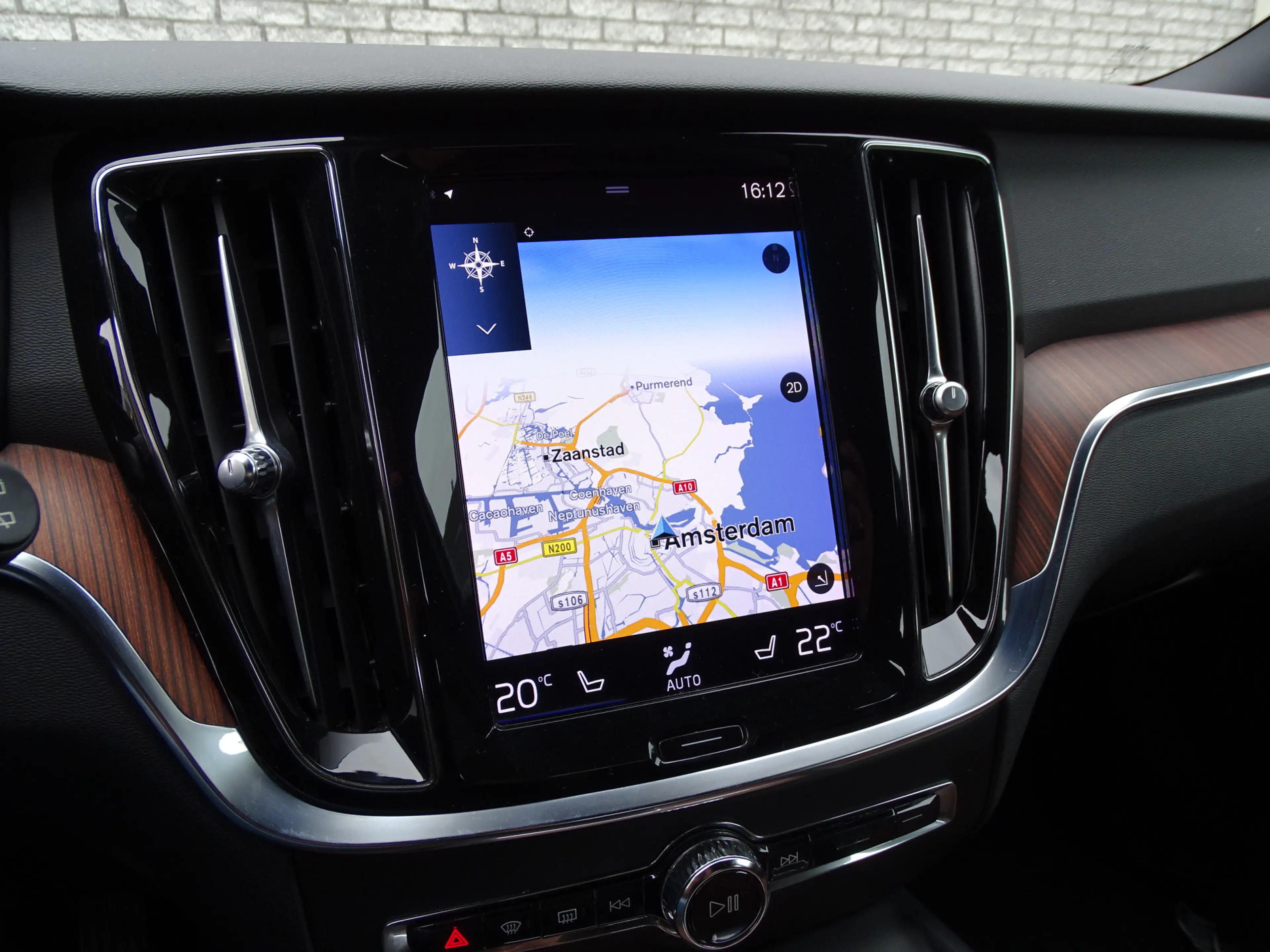 Volvo V60 Cross Country 2.0 B5 AWD Pro | leder | 250pk | — photo 21