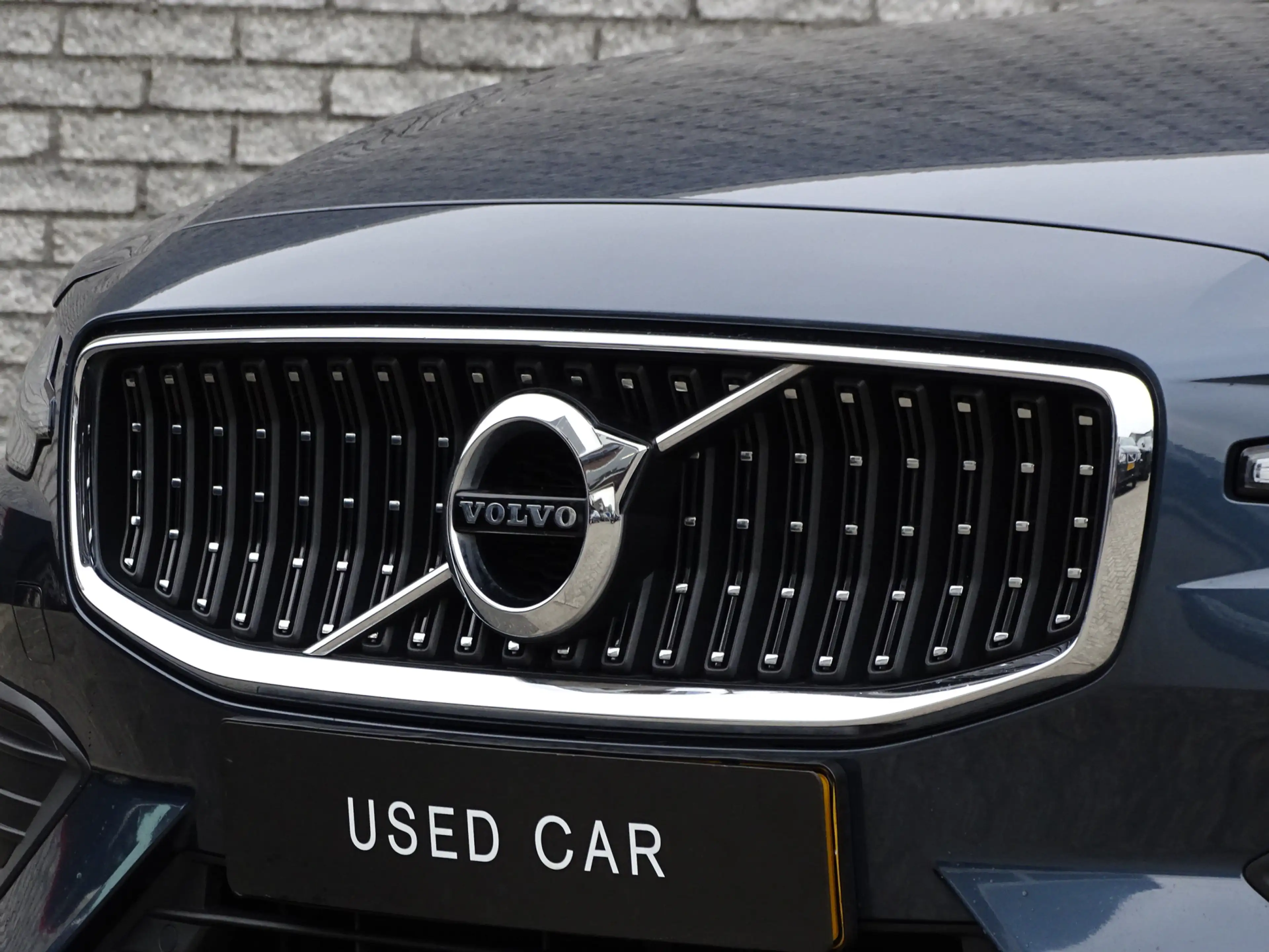 Volvo V60 Cross Country 2.0 B5 AWD Pro | leder | 250pk | — photo 2